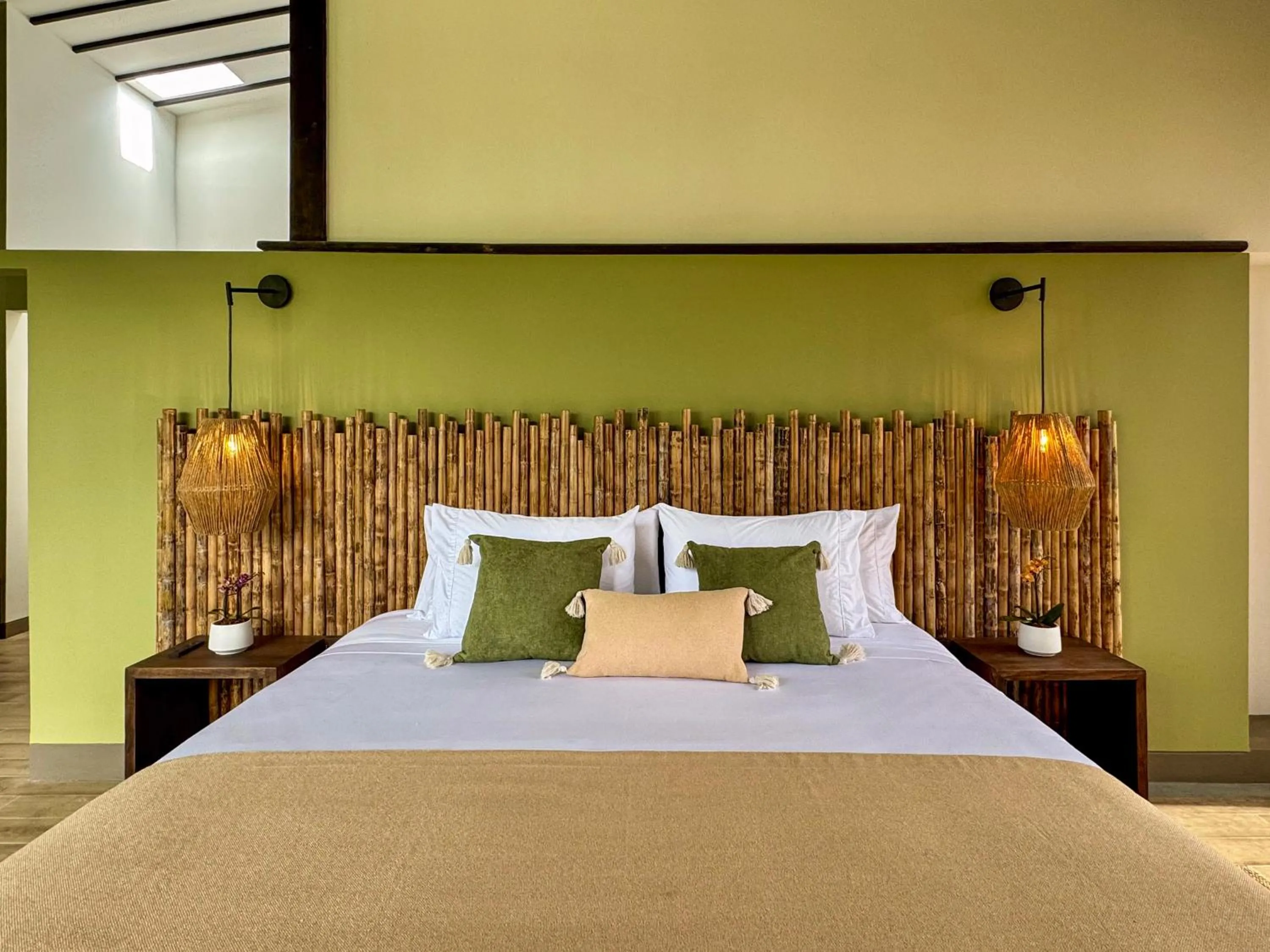 Bed in Tukki Ecolodge Hotel