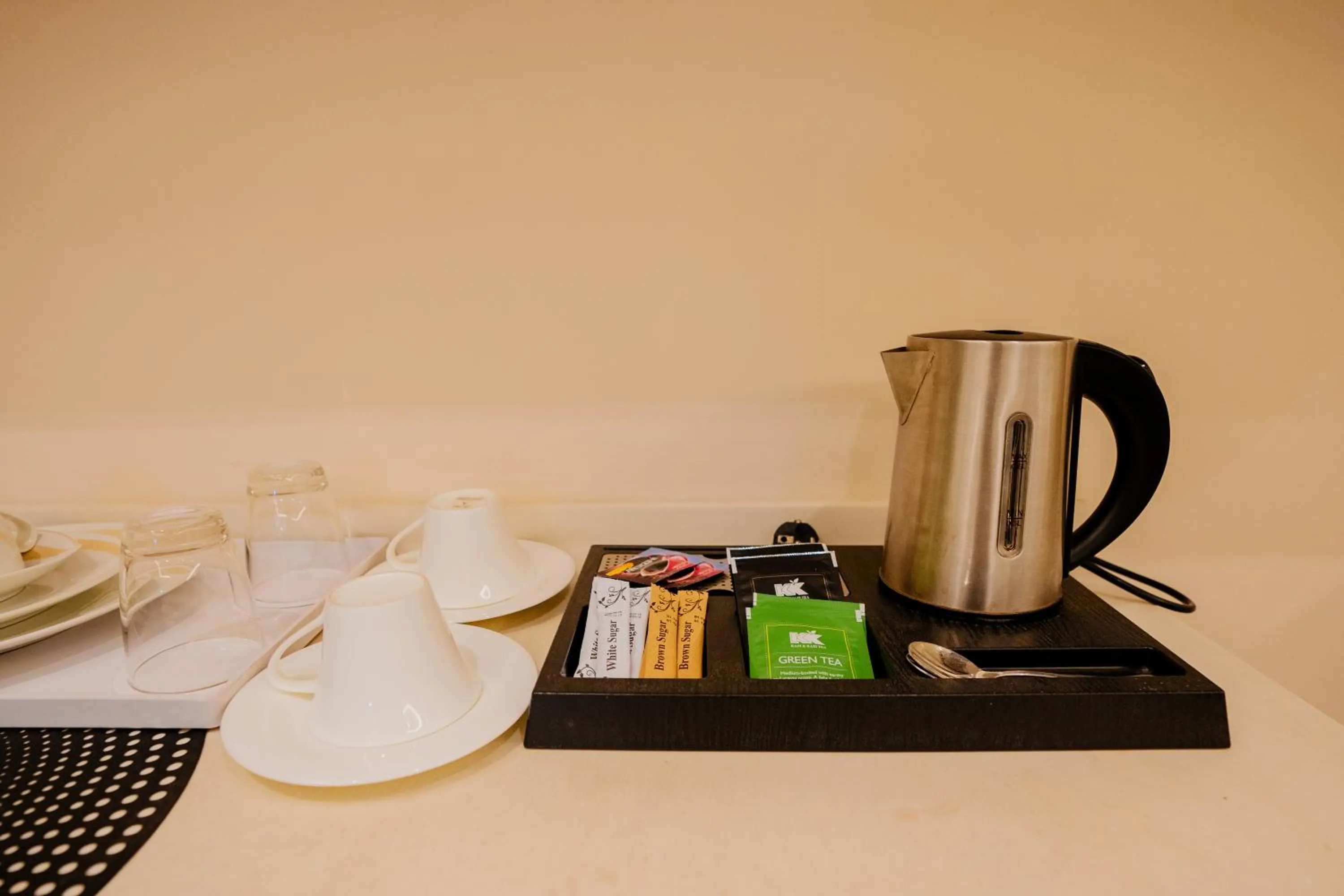 Coffee/tea facilities in Royal Residence Dhaka