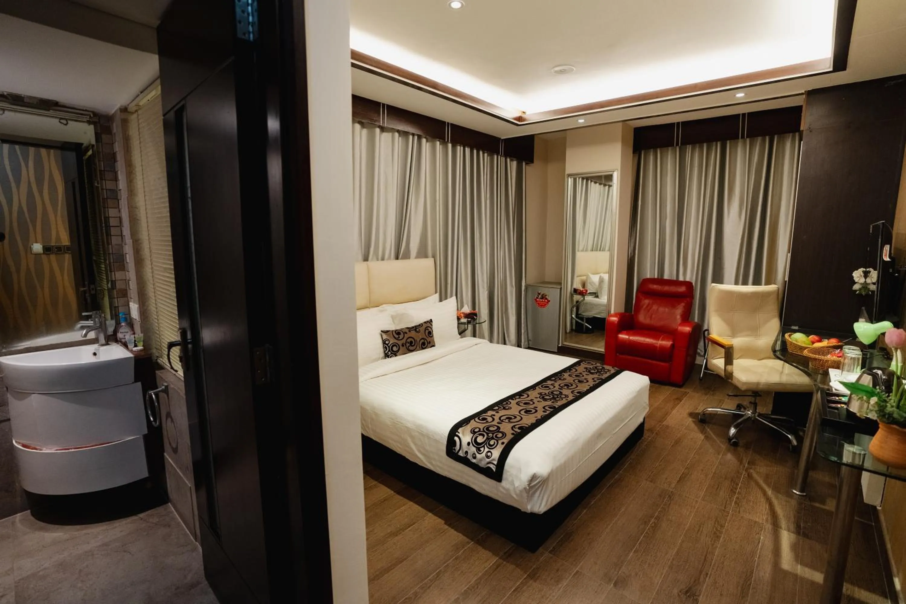 Bed in Royal Residence Dhaka