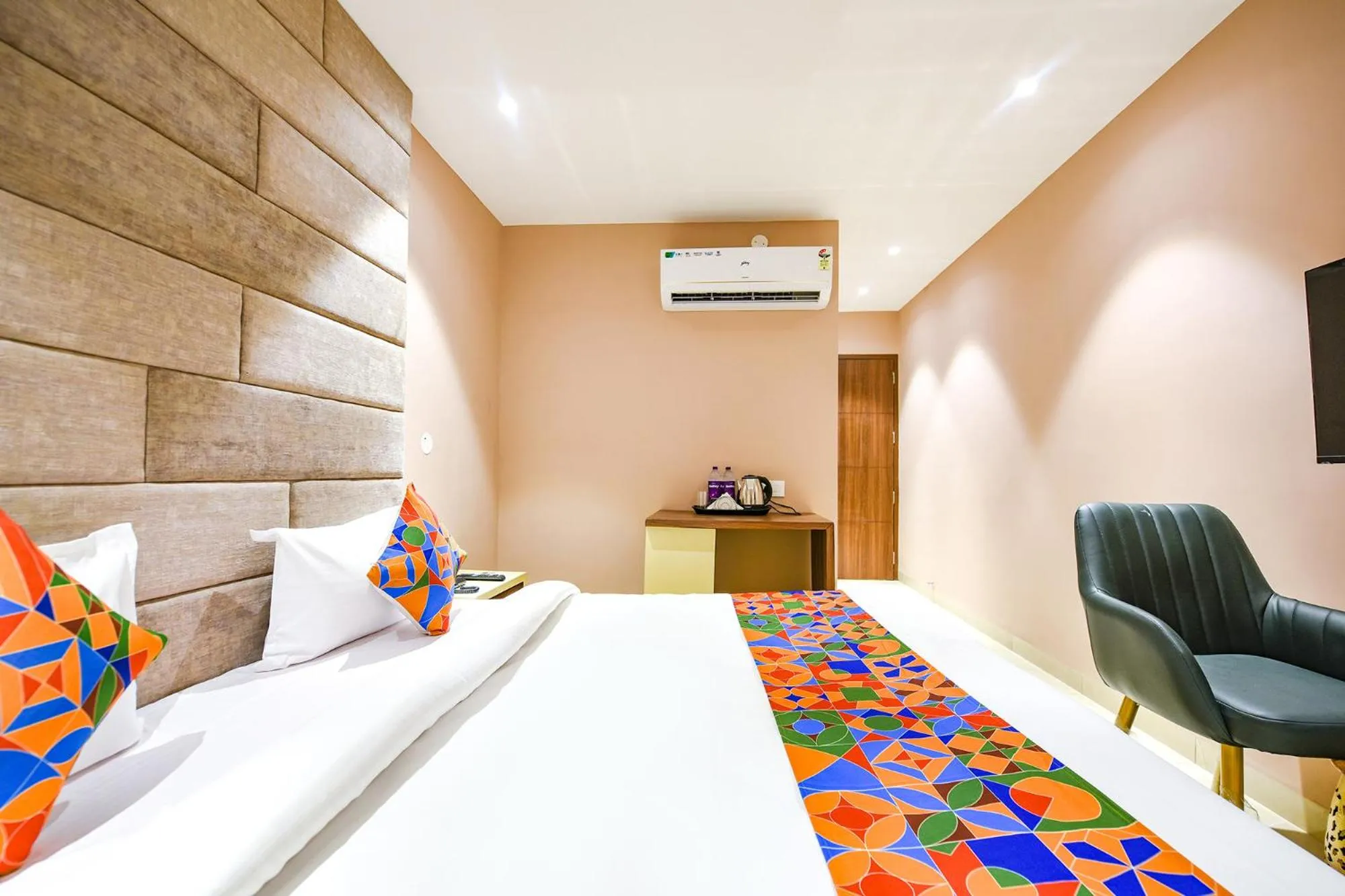 Bed in FabHotel Supreme Suites