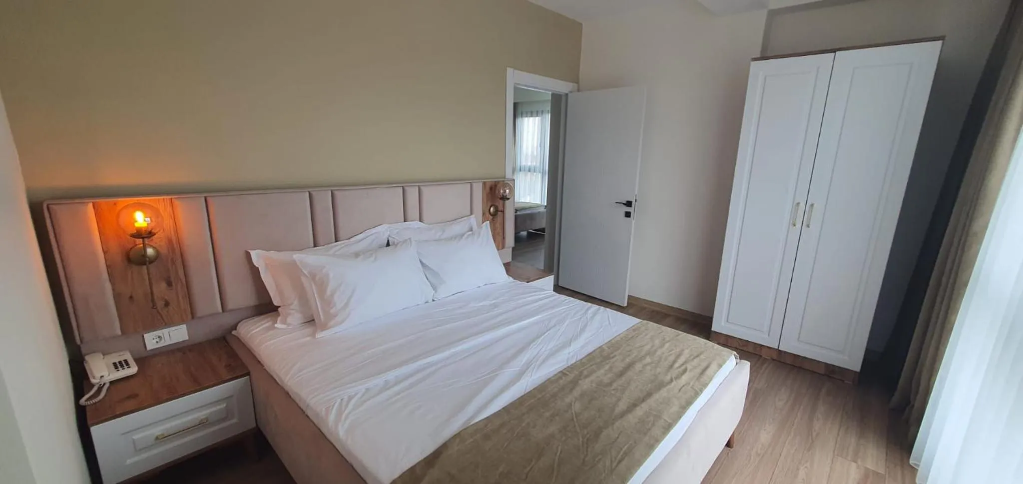 Bed in Petra Port Hotel