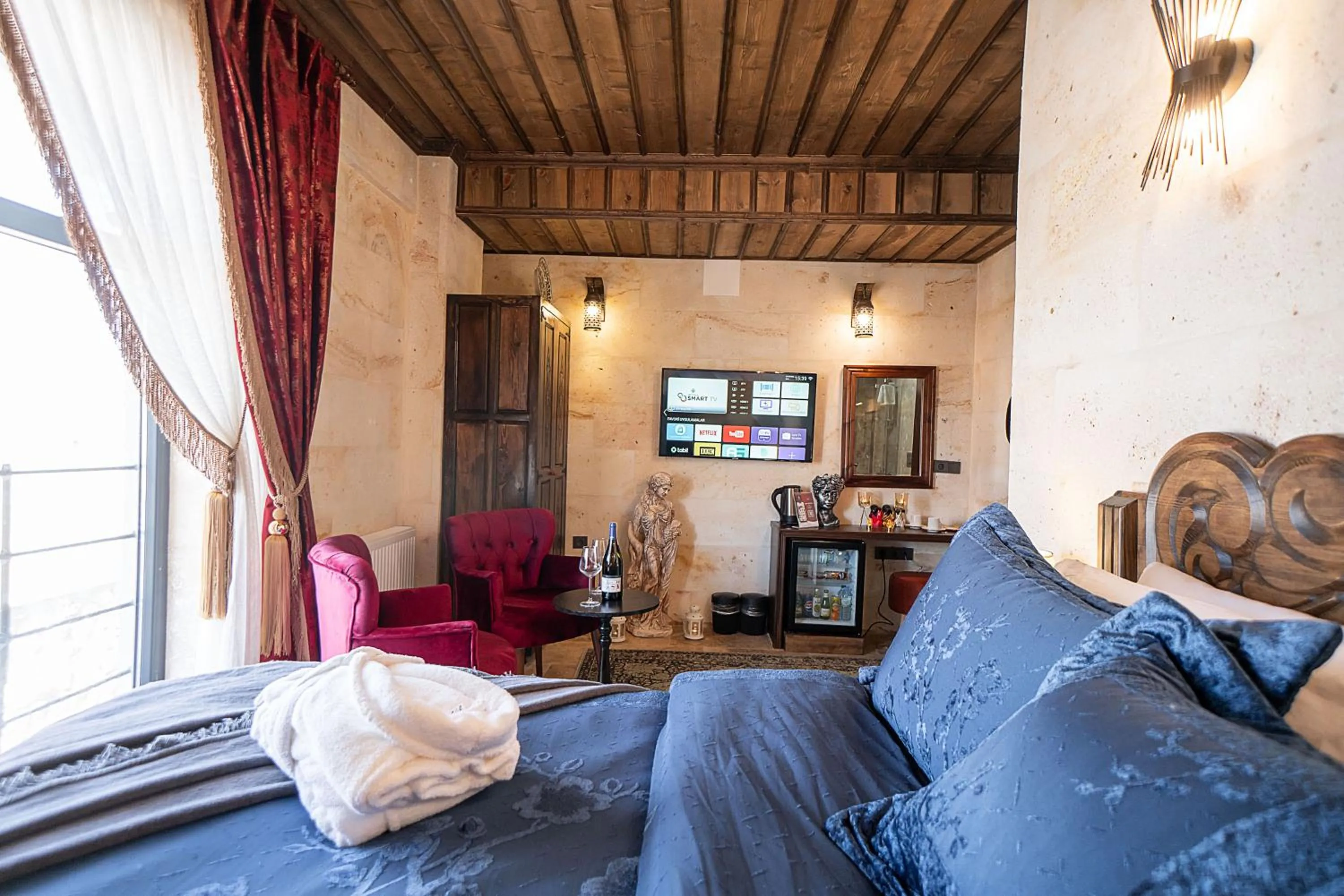 Bed in Abra Stone House