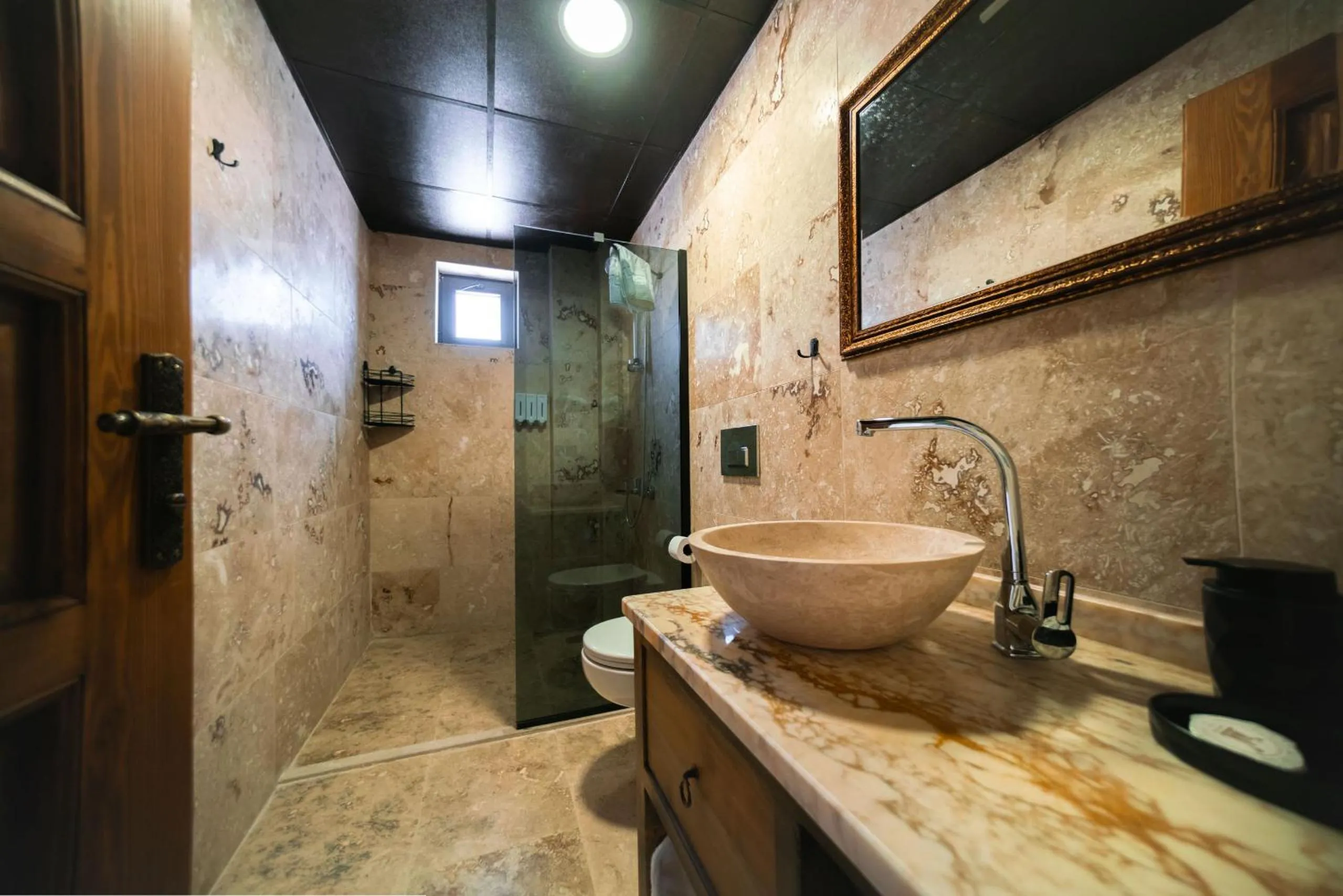 Shower in Abra Stone House