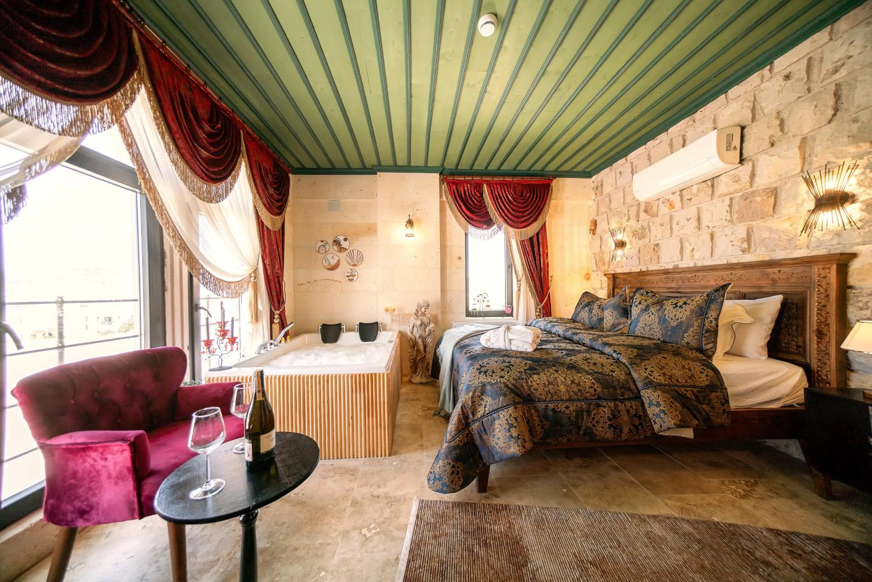 Bed in Abra Stone House