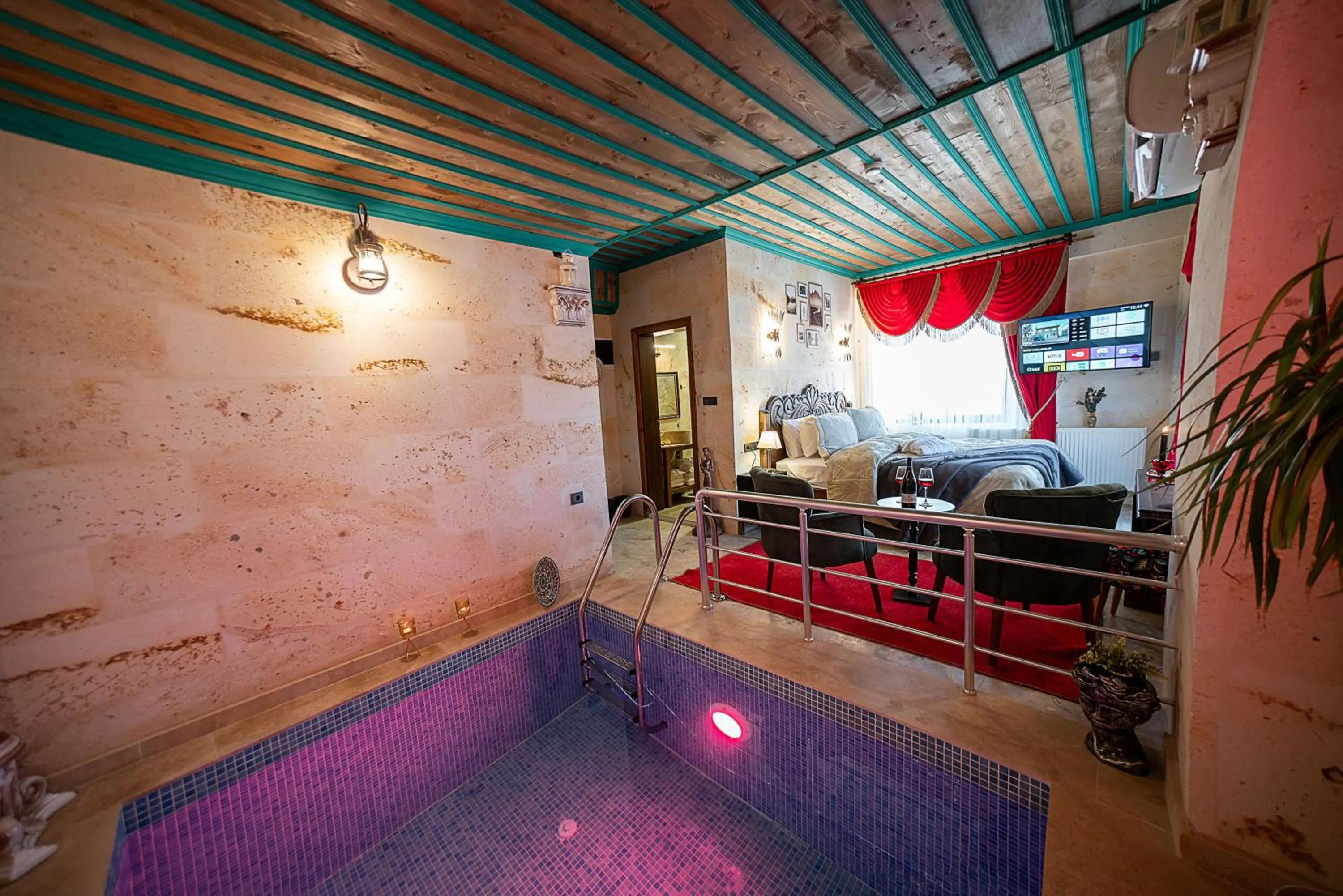 Bed in Abra Stone House