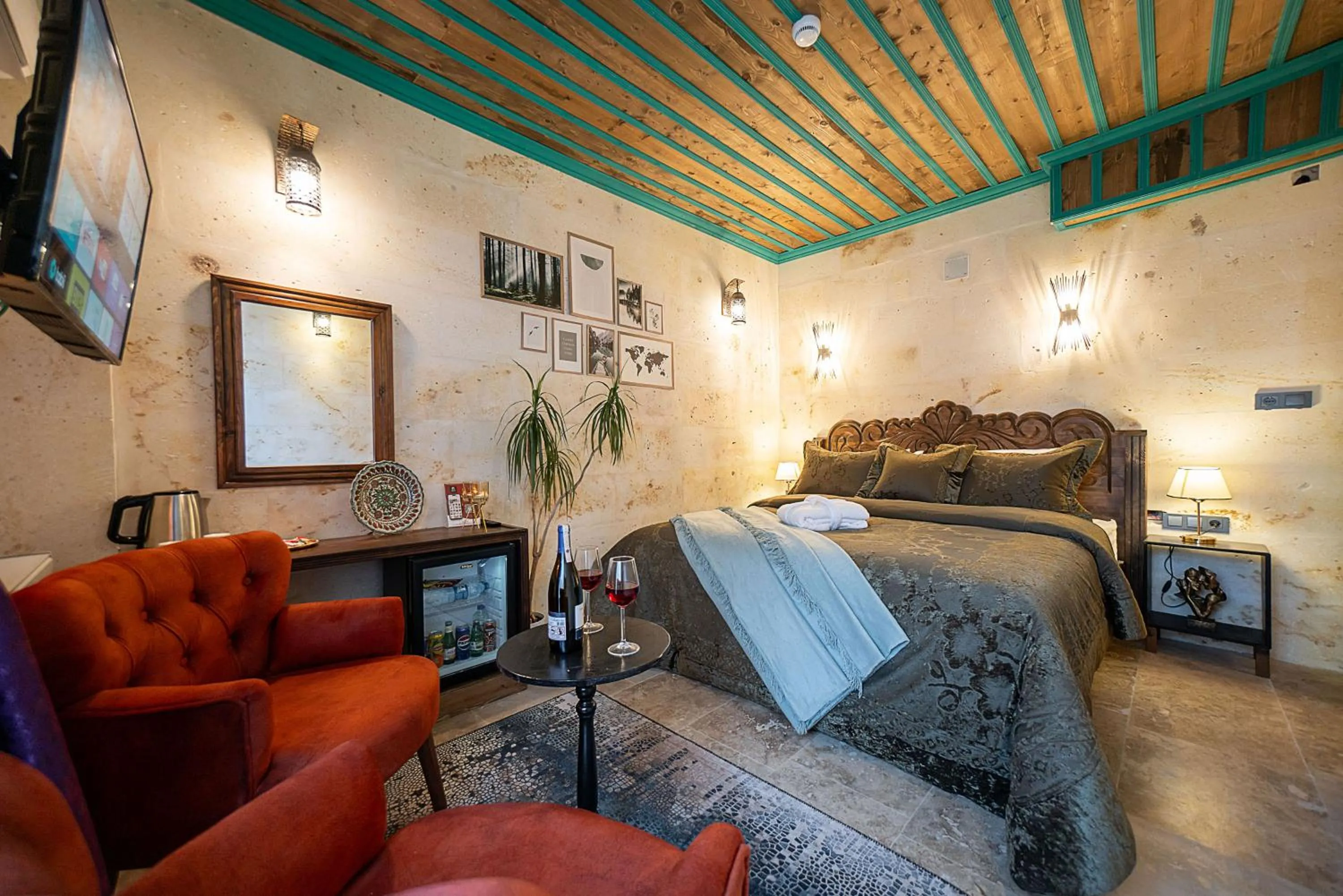 Bed in Abra Stone House