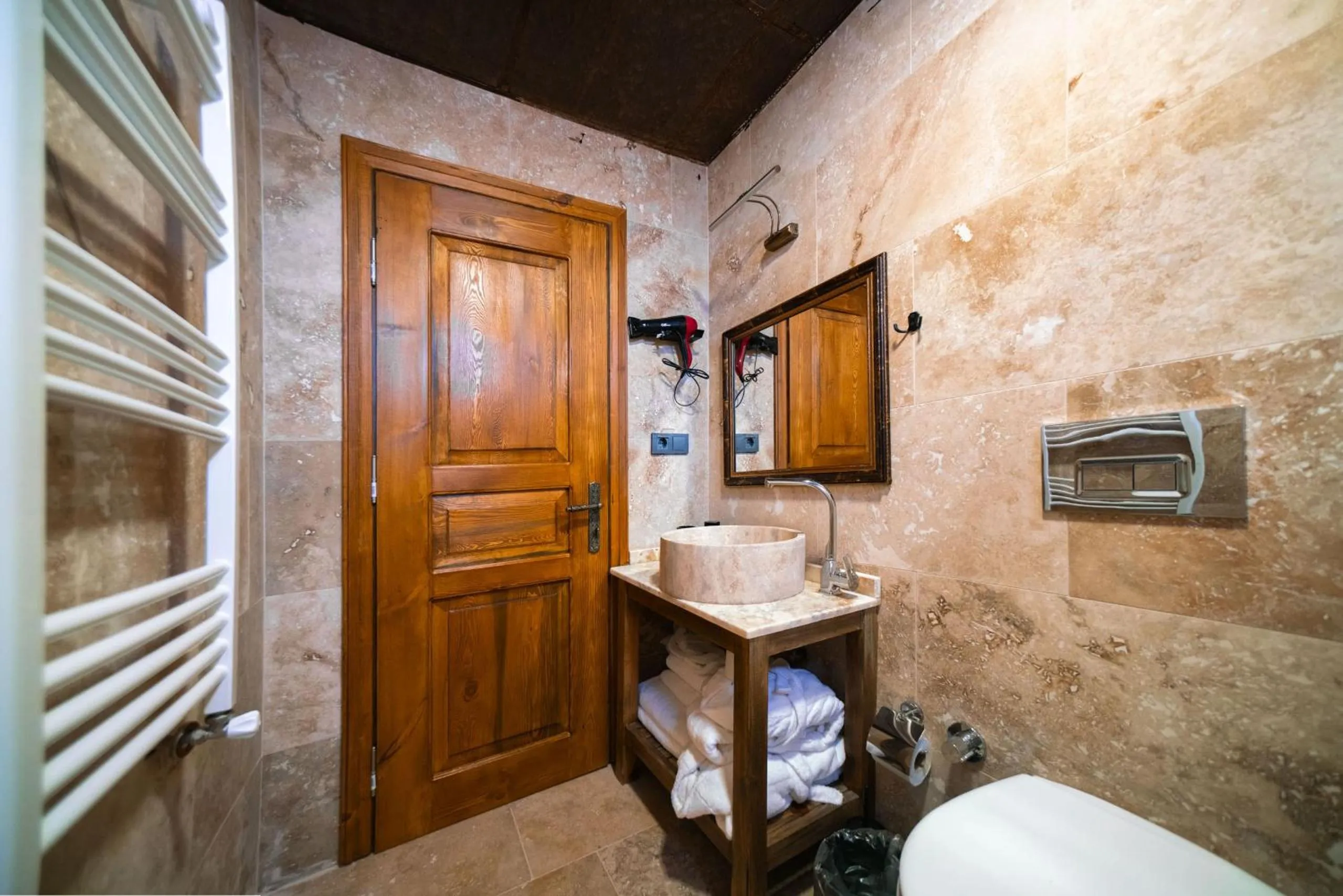 Toilet in Abra Stone House