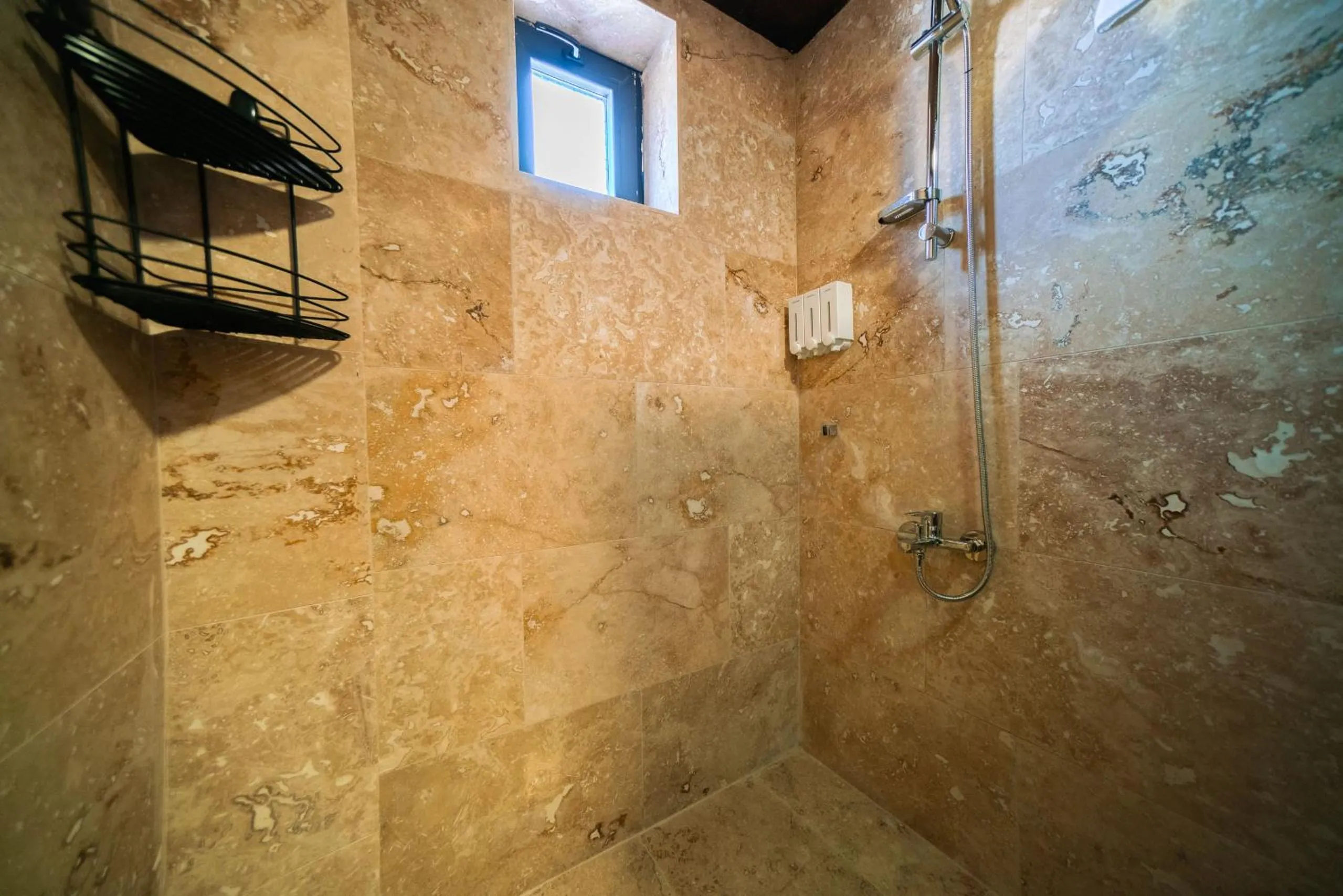 Shower in Abra Stone House