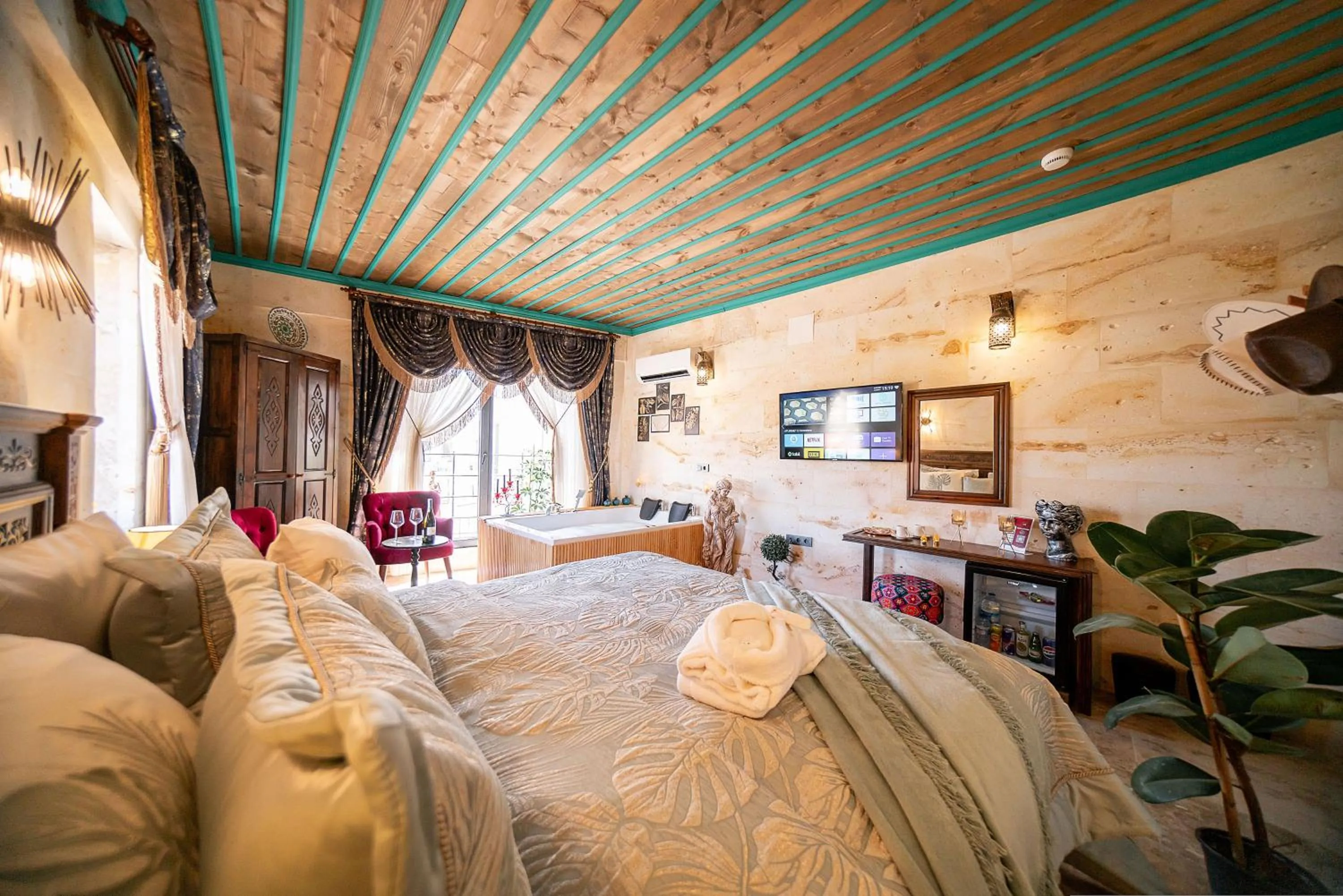 Bed in Abra Stone House