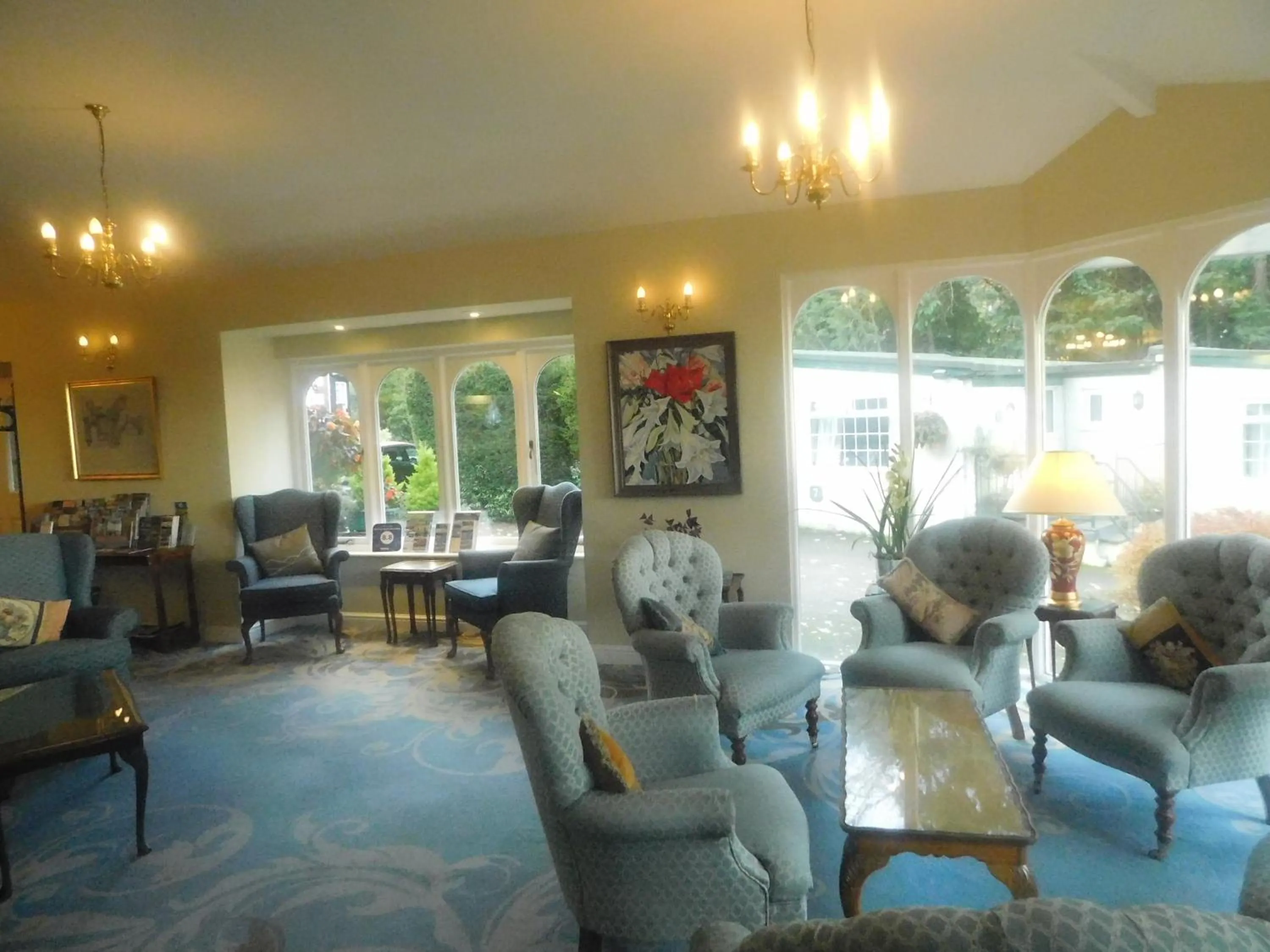 Communal lounge/ TV room in Burn How Garden Hotel - Bowness on Windermere