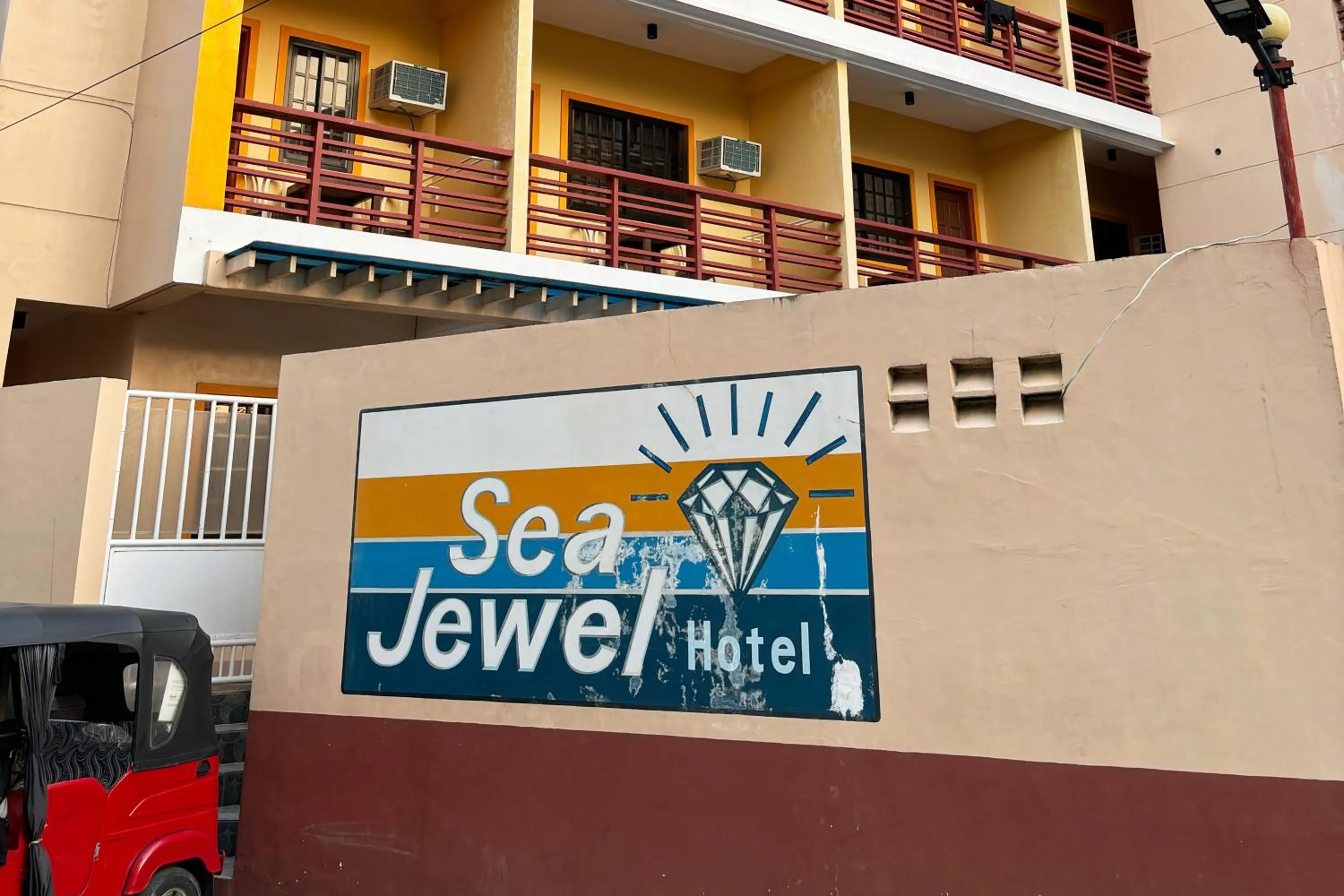 Property building in Sea Jewel Hotel Puerto Galera powered by Cocotel