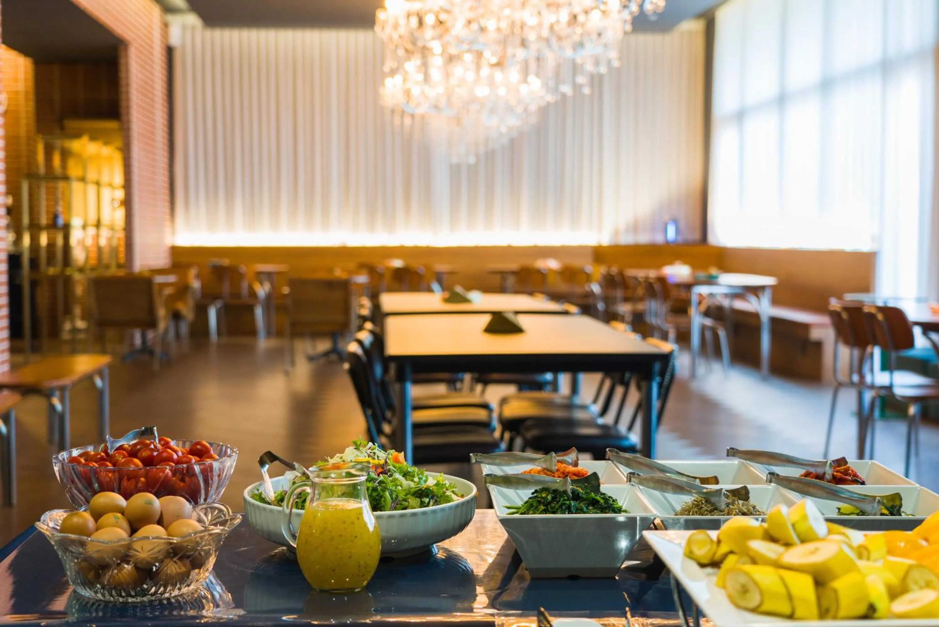 Restaurant/places to eat in Cotice The Bridge