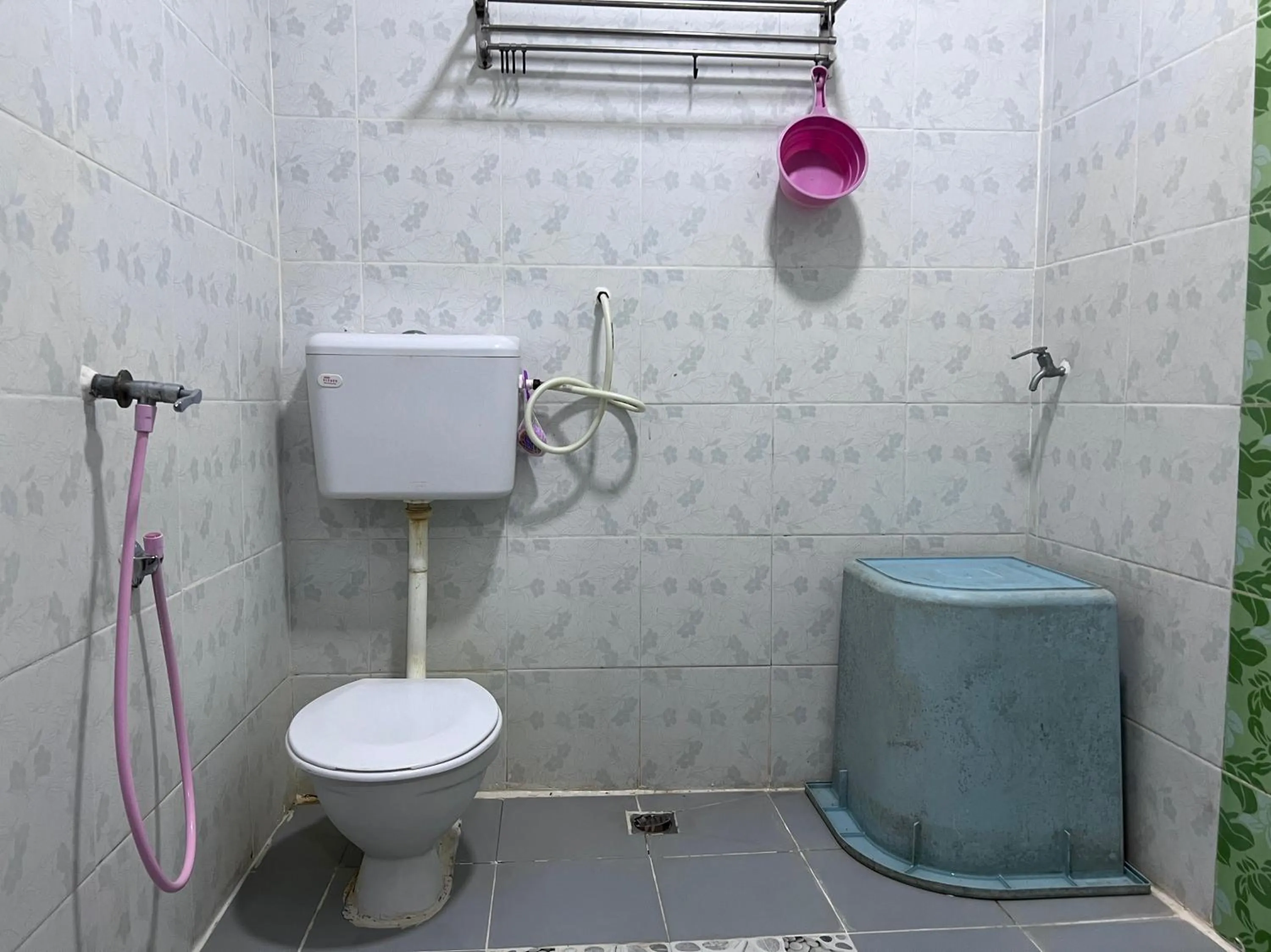 Bathroom in Capital O 91017 Tuba Beach Resort @ Pulau Tuba