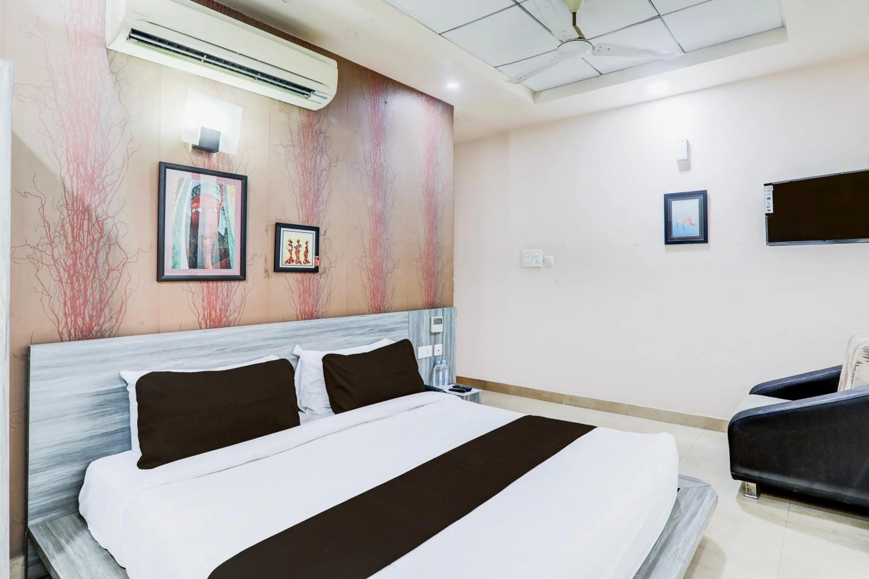 Bedroom in Townhouse Sakura