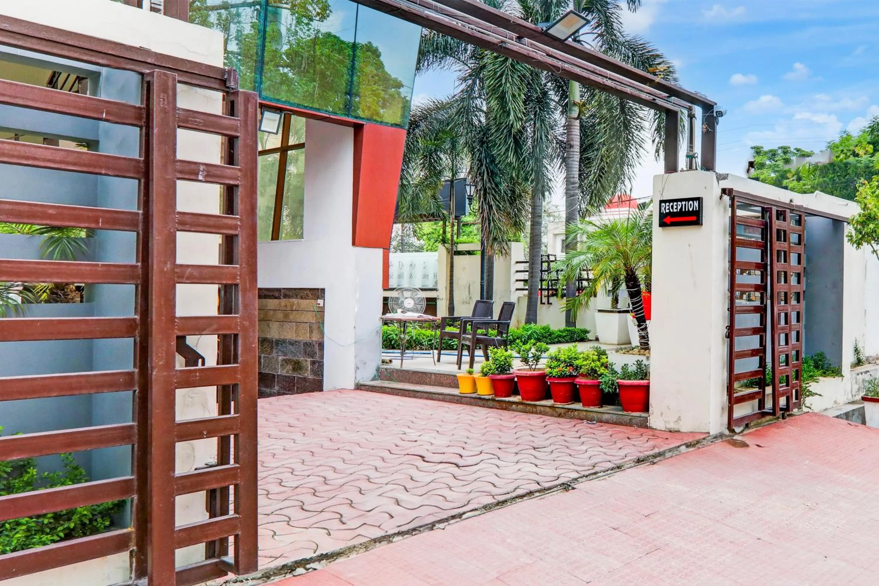 Facade/entrance in Townhouse Sakura