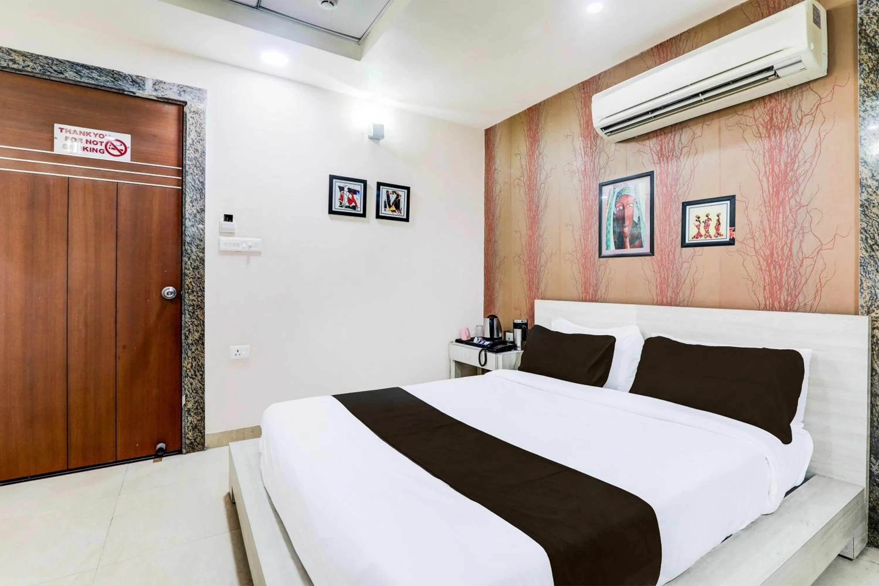 Bedroom in Townhouse Sakura