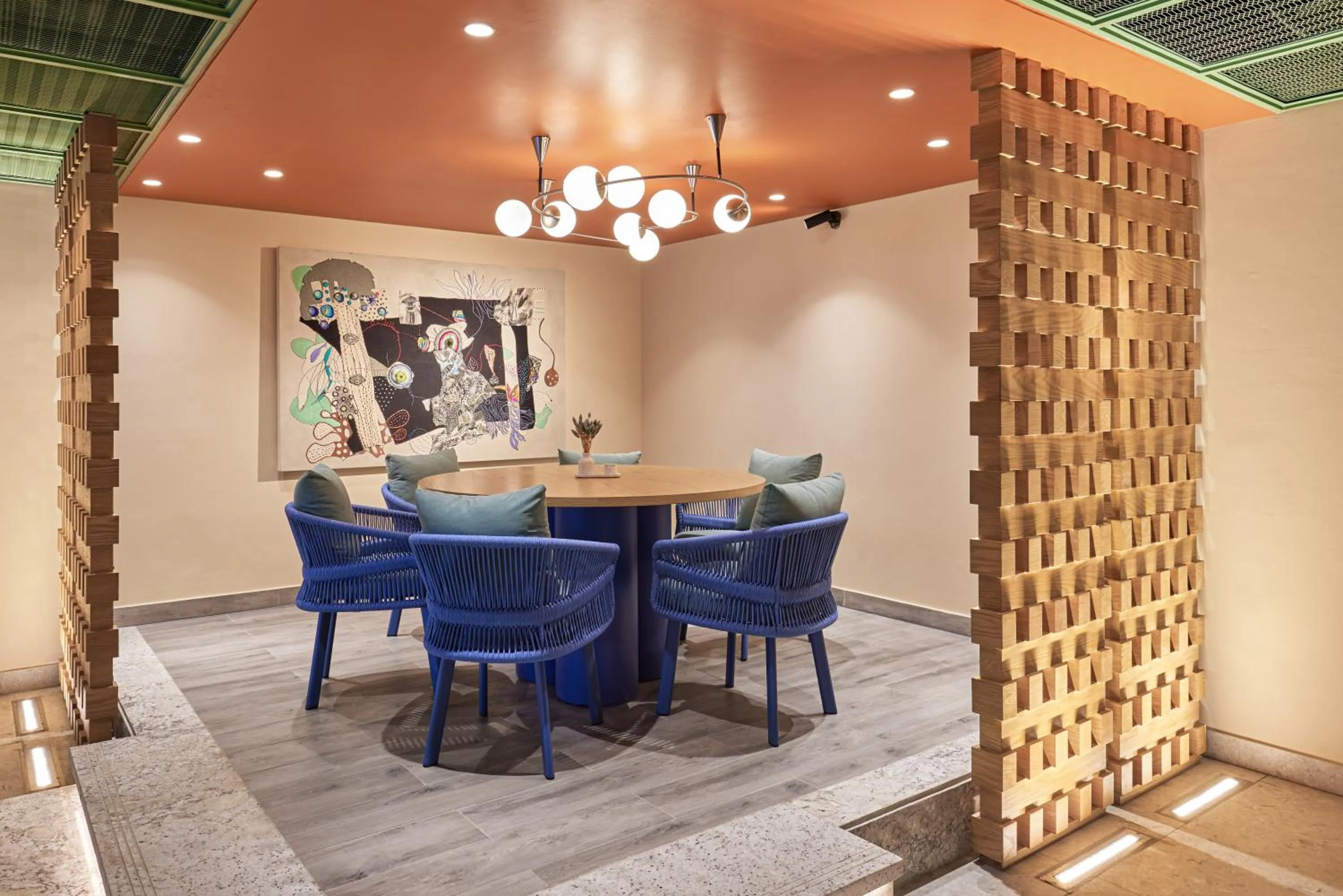 Restaurant/places to eat in Hyatt Centric Cairo West