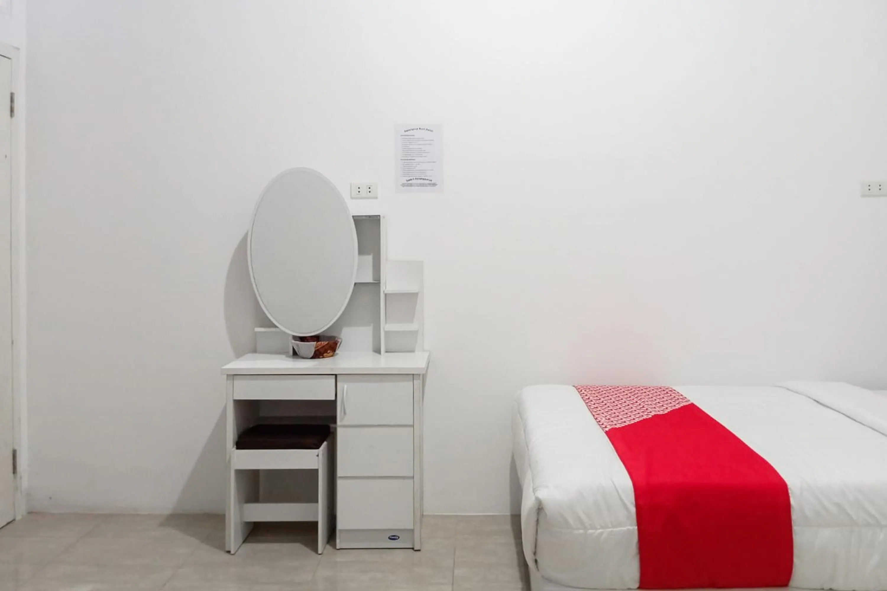 Bedroom, Bed in Hotel O Homestay Jaya Putri 1 Syariah