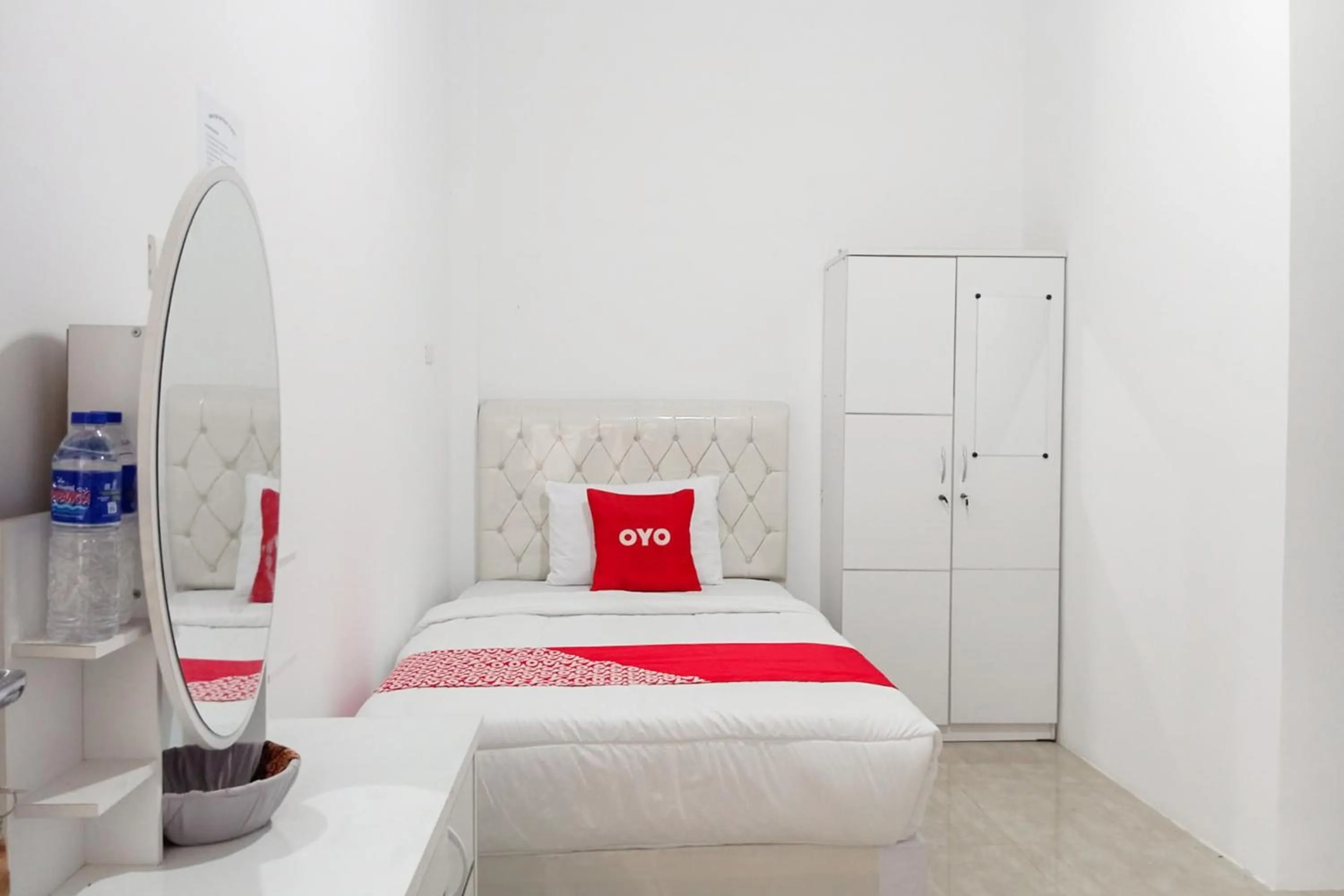 Bedroom, Bed in Hotel O Homestay Jaya Putri 1 Syariah