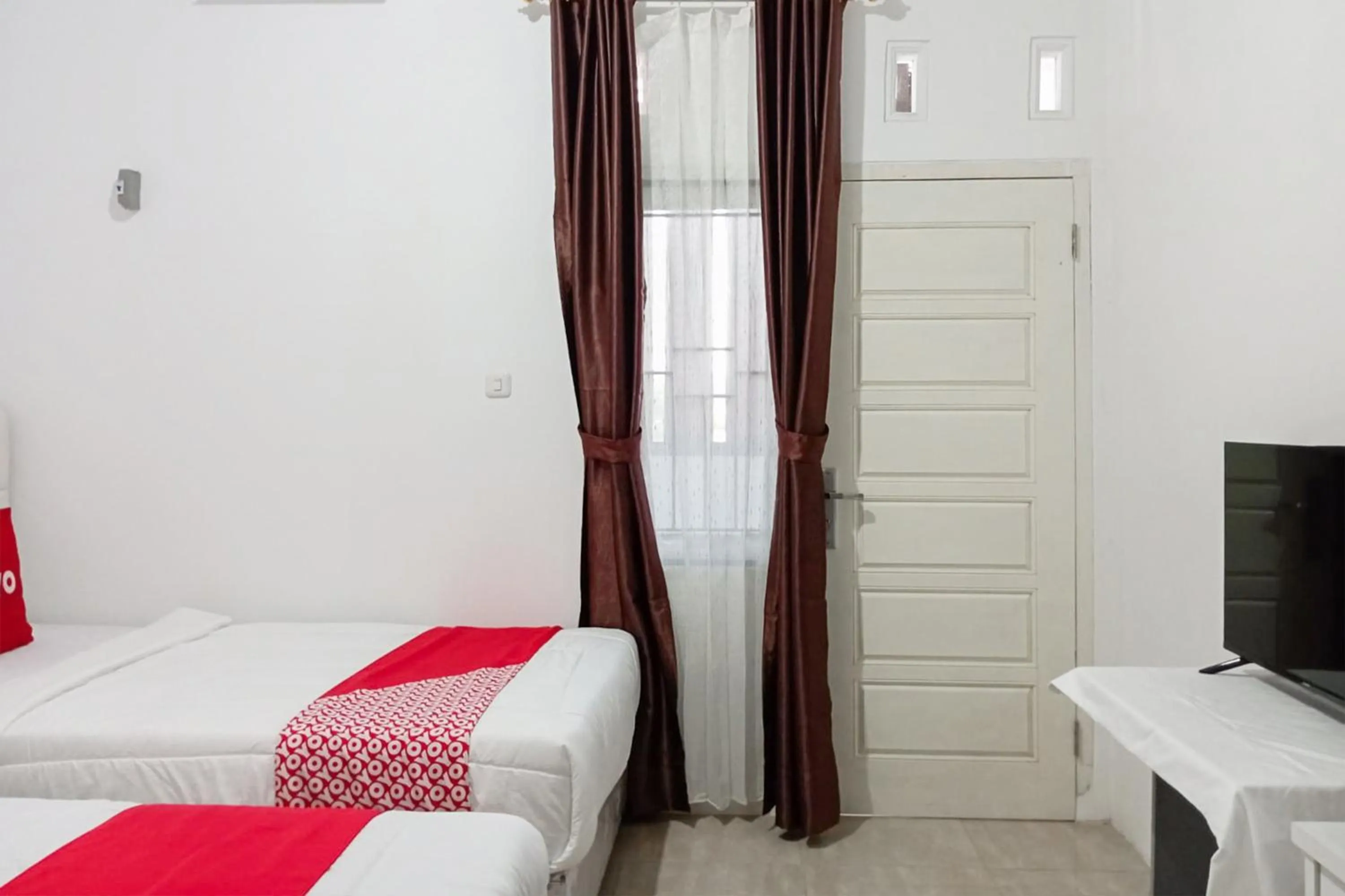 Bedroom, Bed in Hotel O Homestay Jaya Putri 1 Syariah