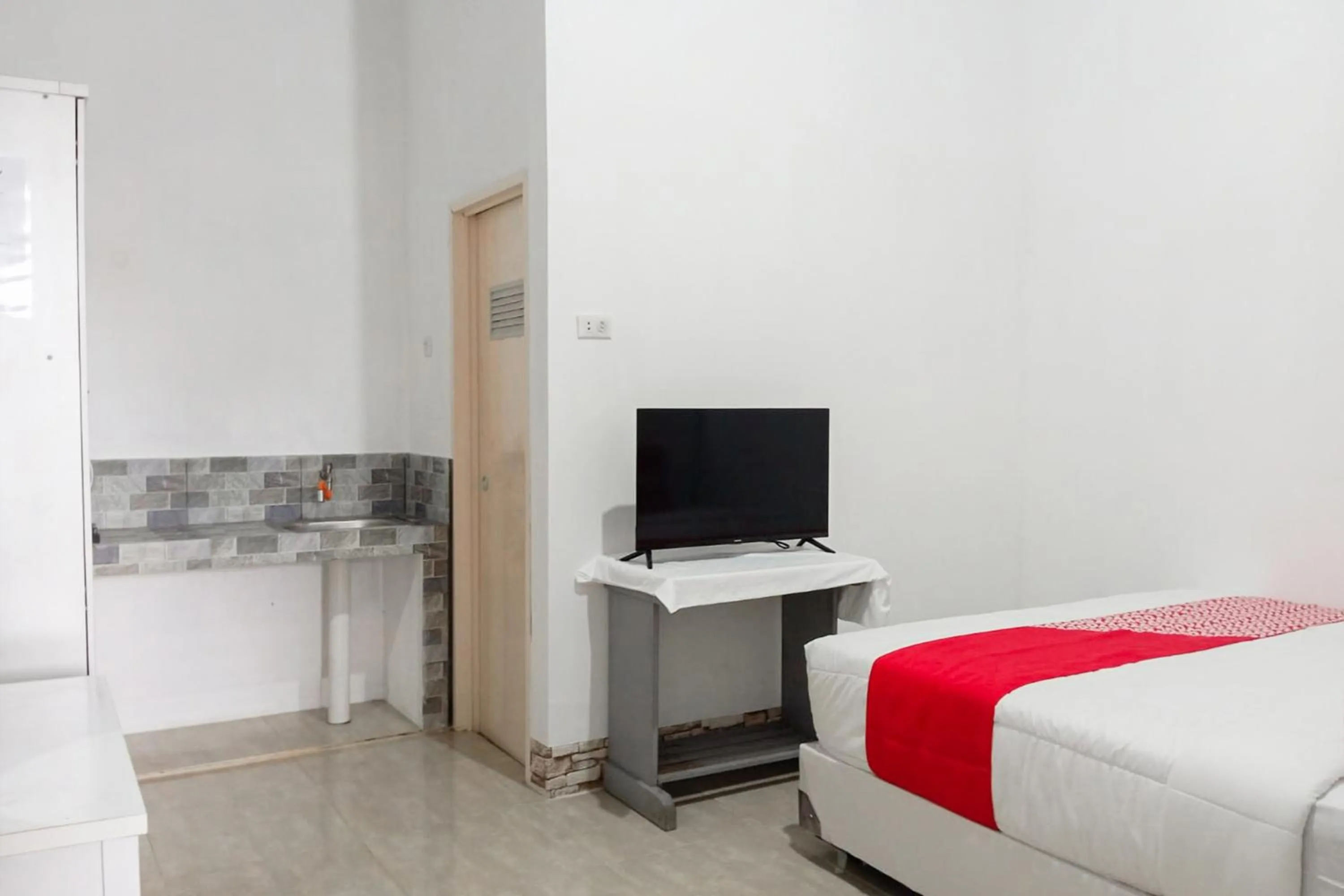 Bedroom, Bed in Hotel O Homestay Jaya Putri 1 Syariah