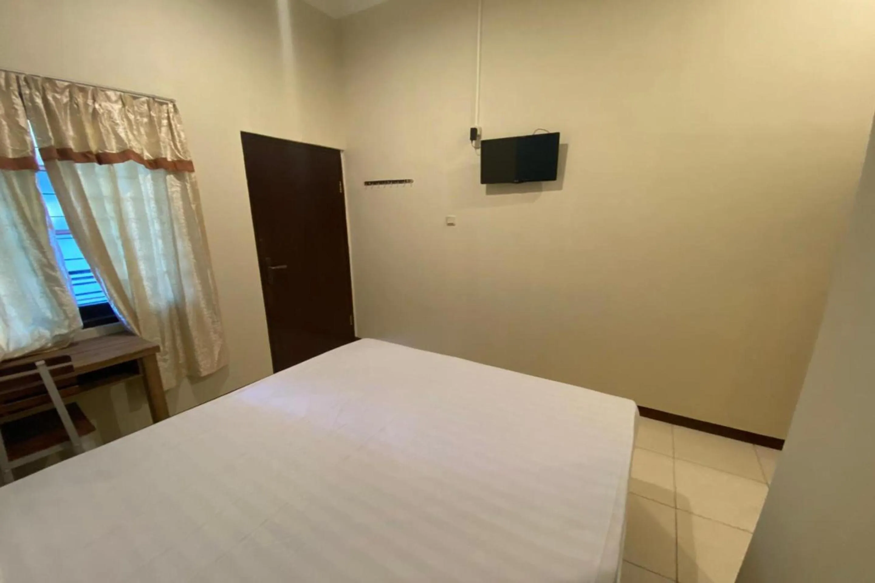 Bedroom, Bed in Hotel O Sweet Home Residence Simpang Lima