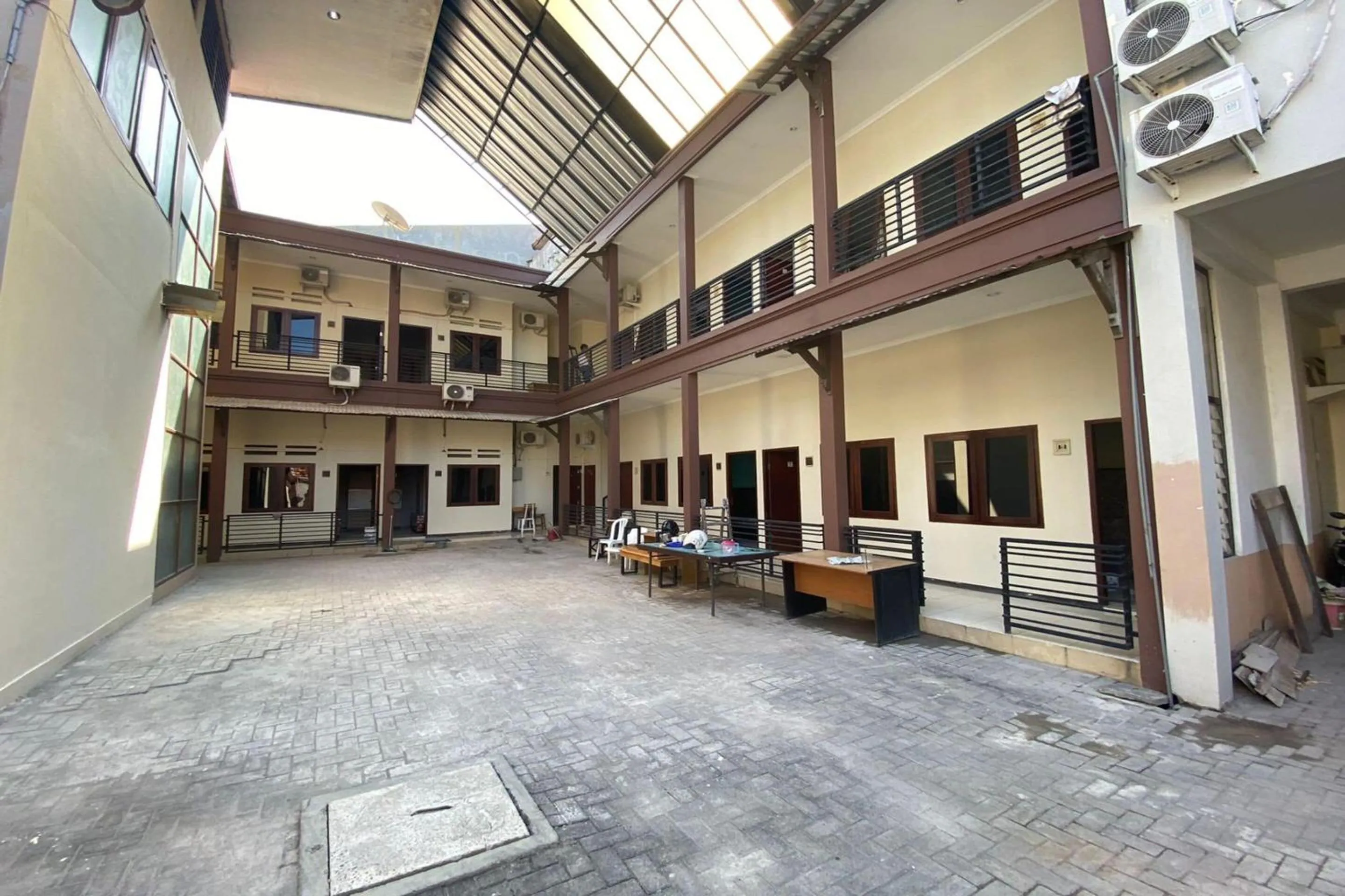 Lobby or reception in Hotel O Sweet Home Residence Simpang Lima