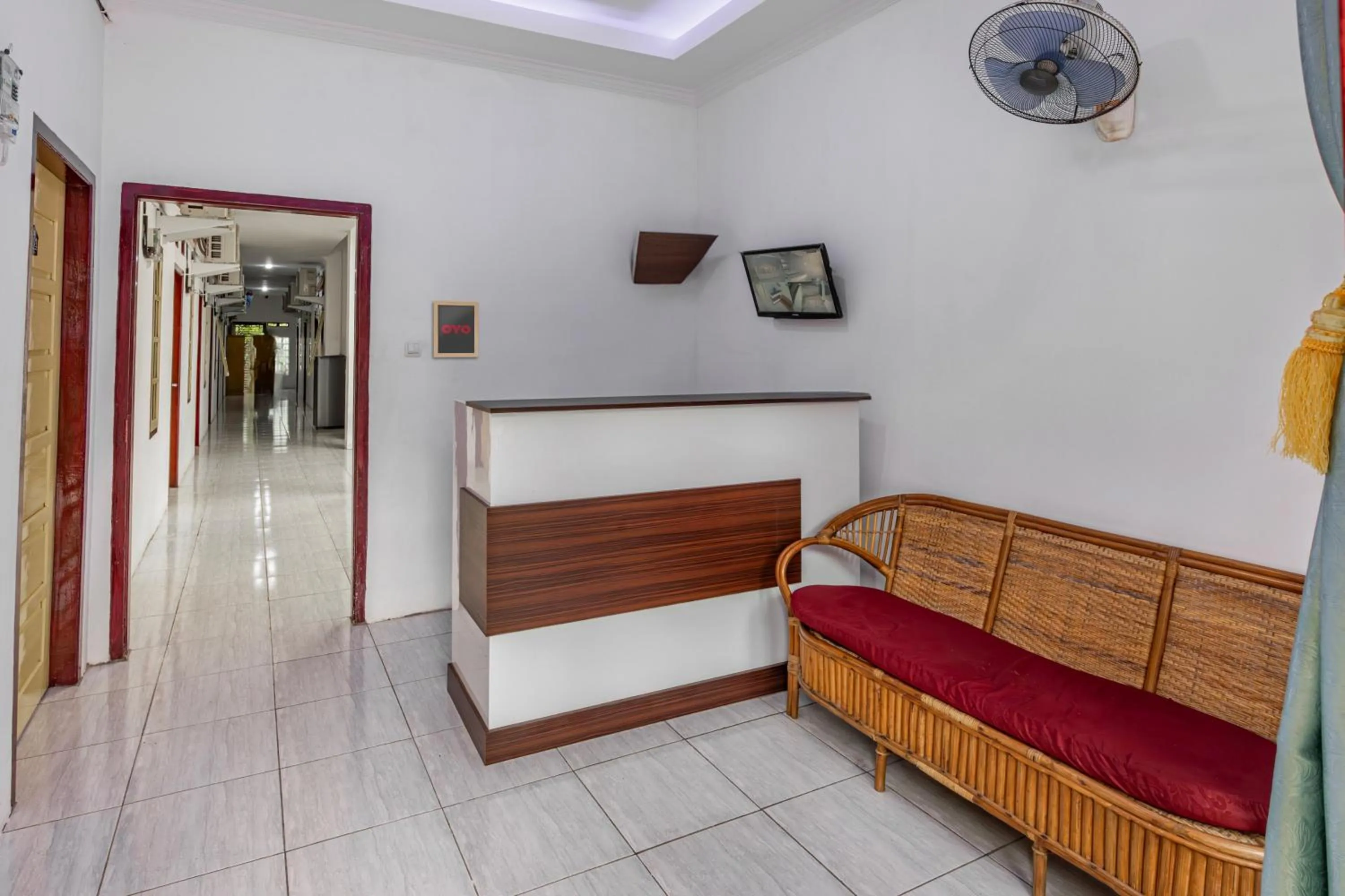 Lobby or reception in Hotel O Rafie Exclusive 2 Syariah