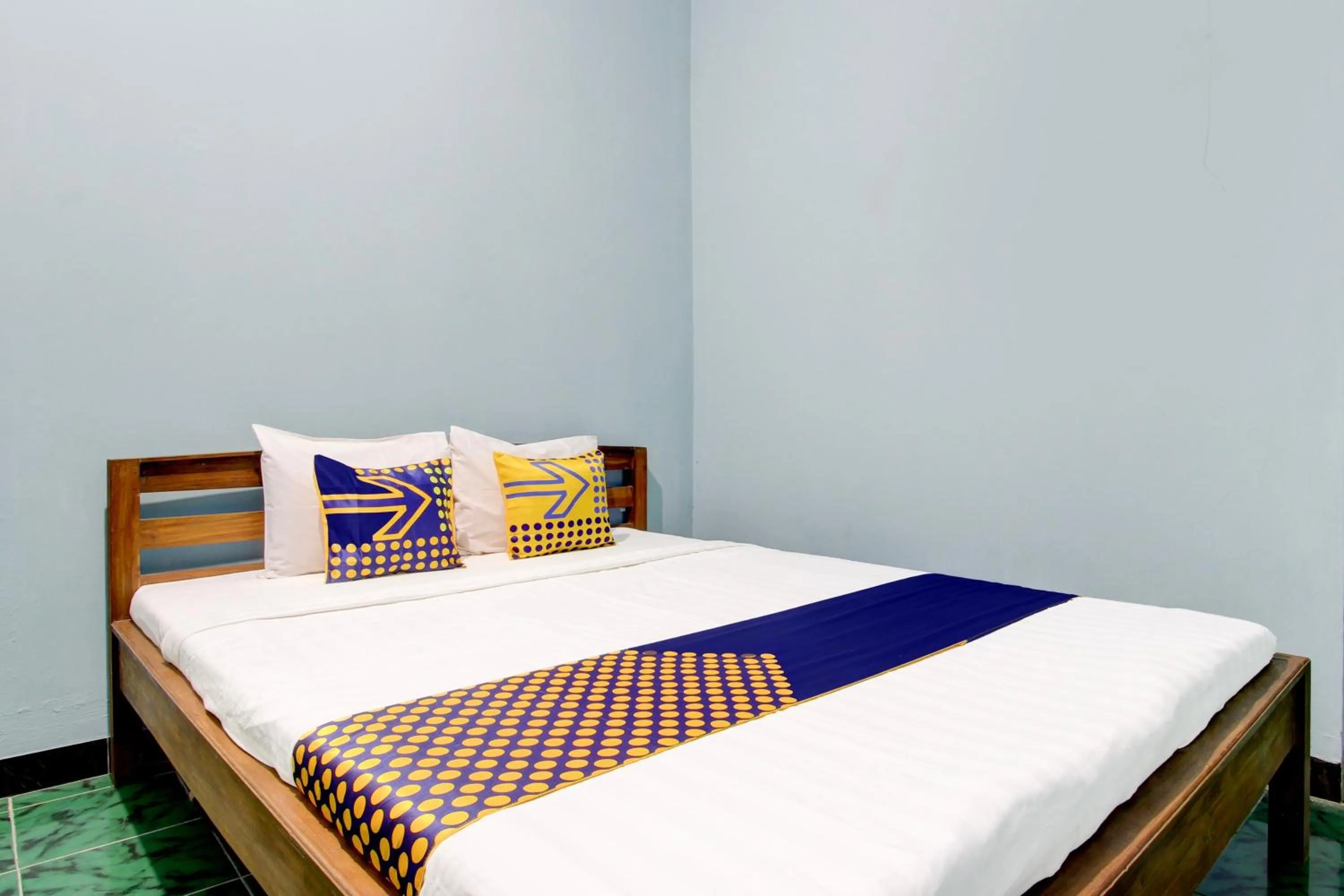 Bedroom, Bed in Hotel O Agung