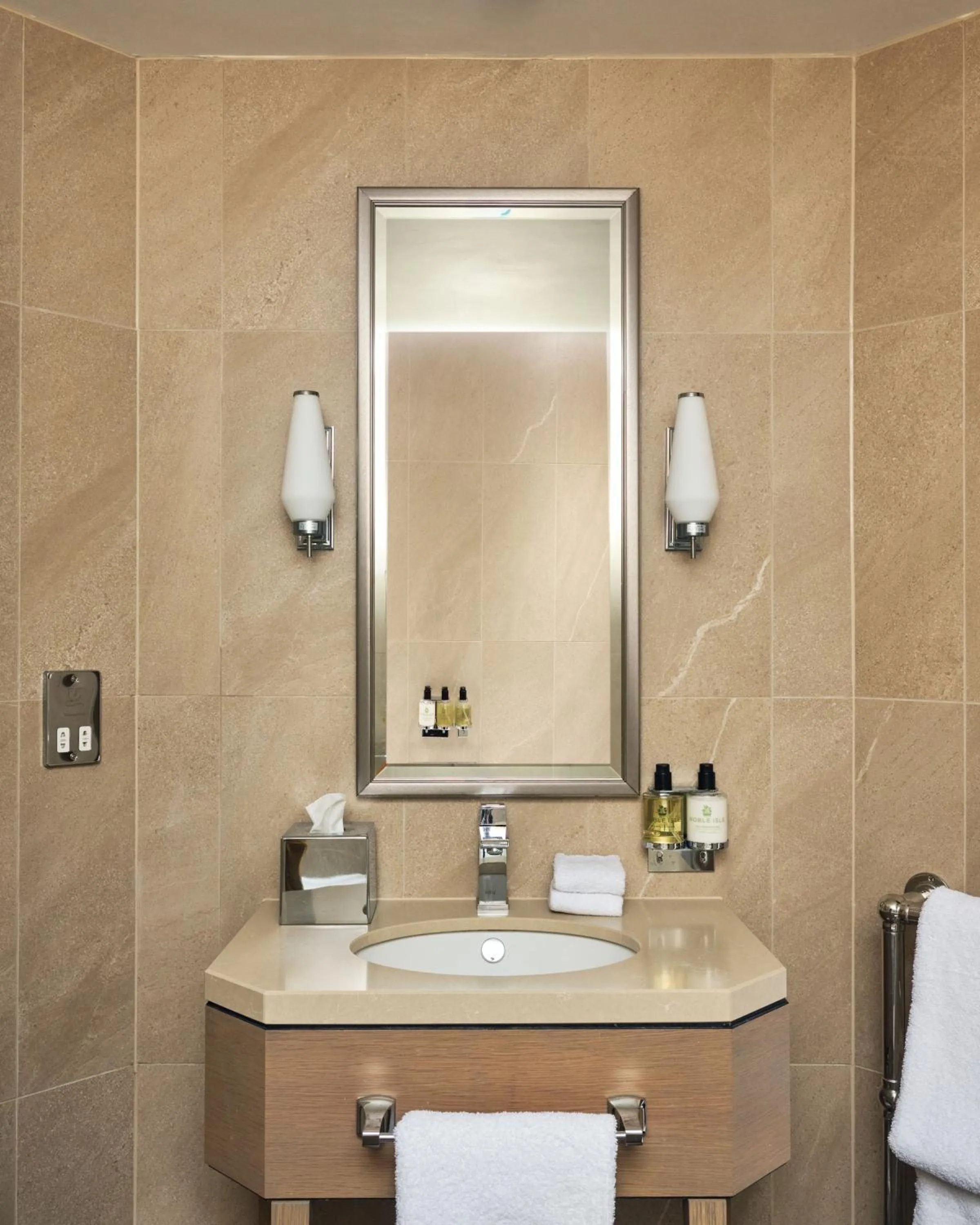 Bathroom in Ettington Park Hotel, Stratford-upon-Avon