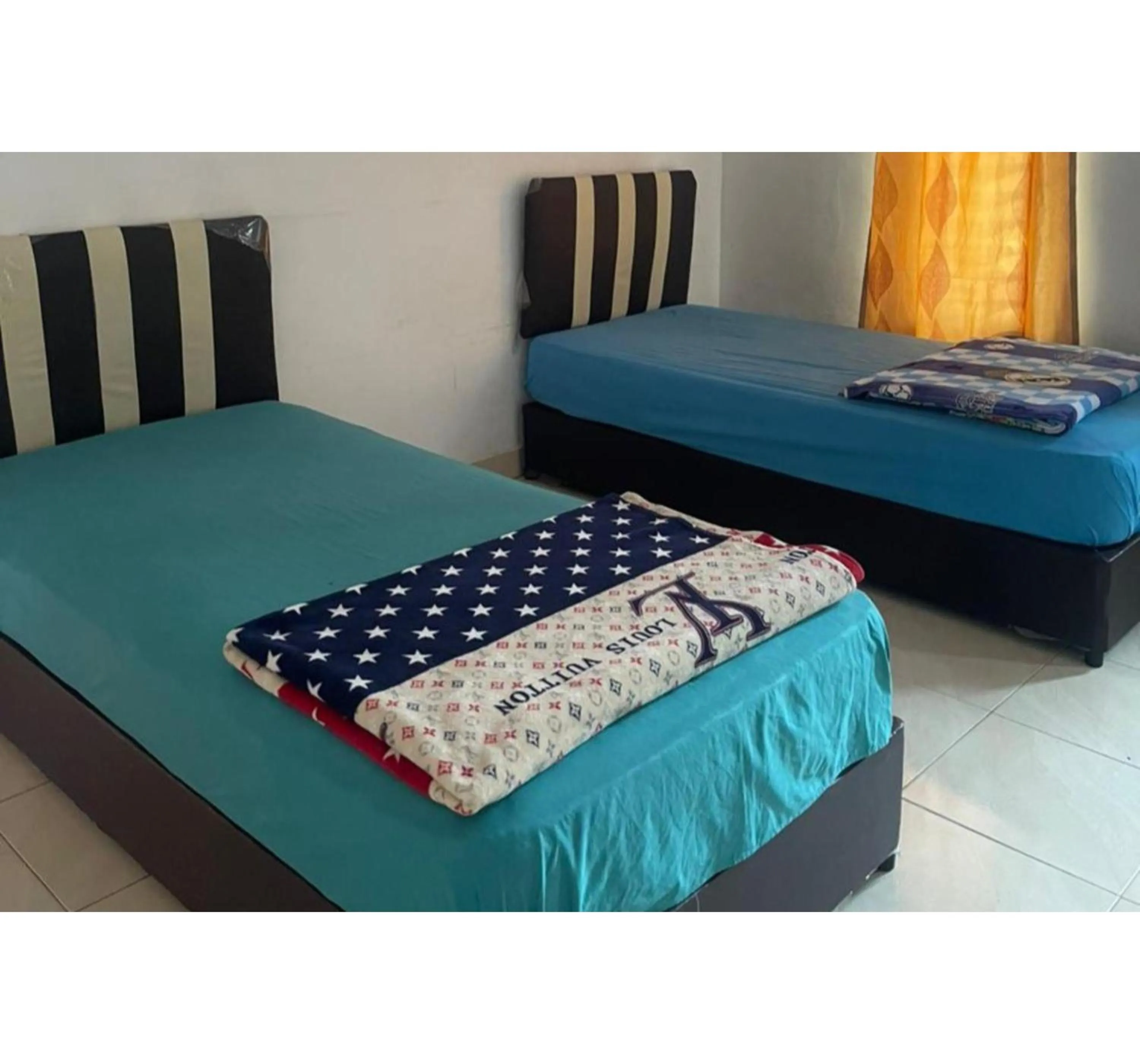 Bedroom, Bed in Hotel O Ratha Guest House Syariah