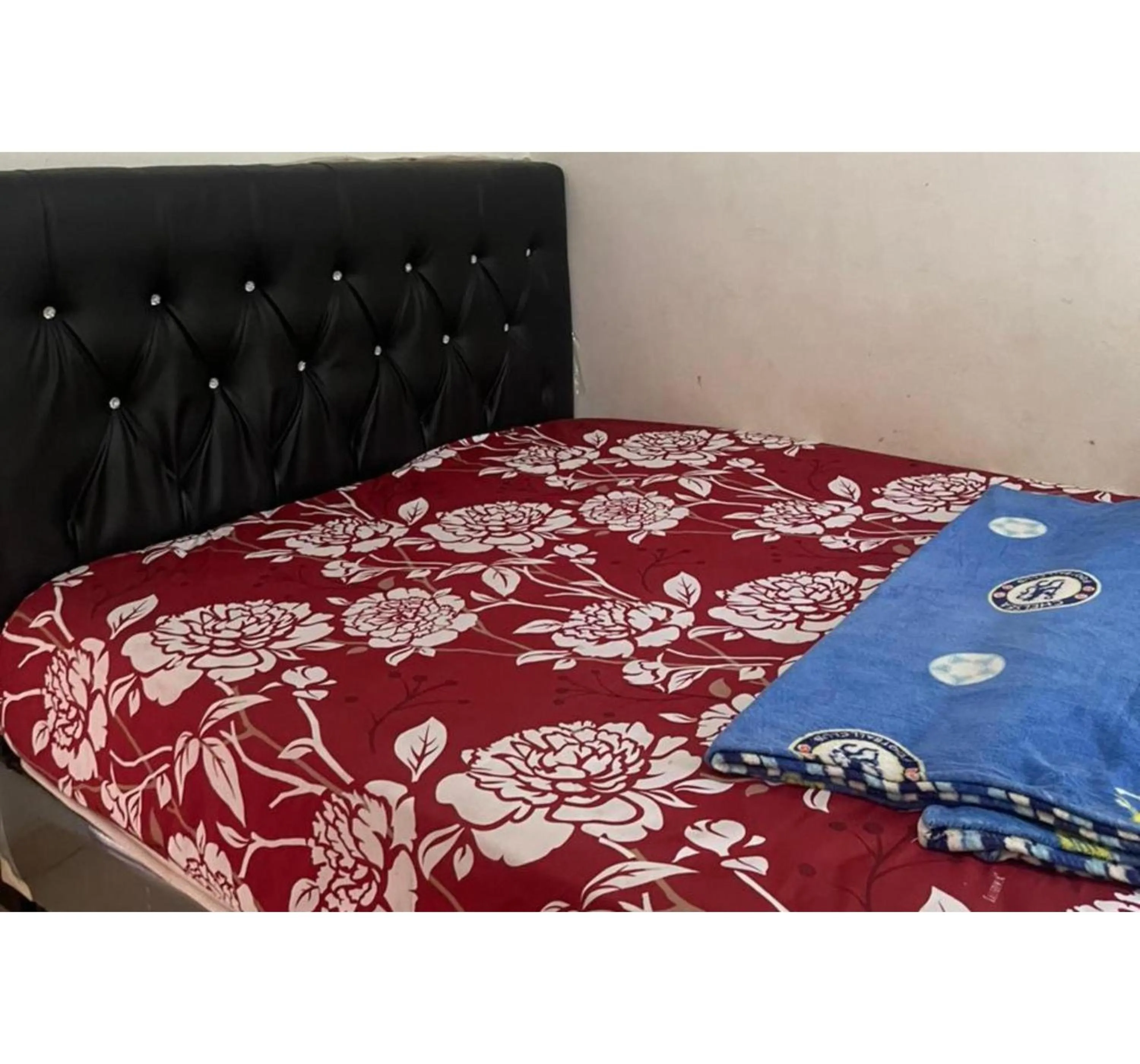 Bedroom, Bed in Hotel O Ratha Guest House Syariah
