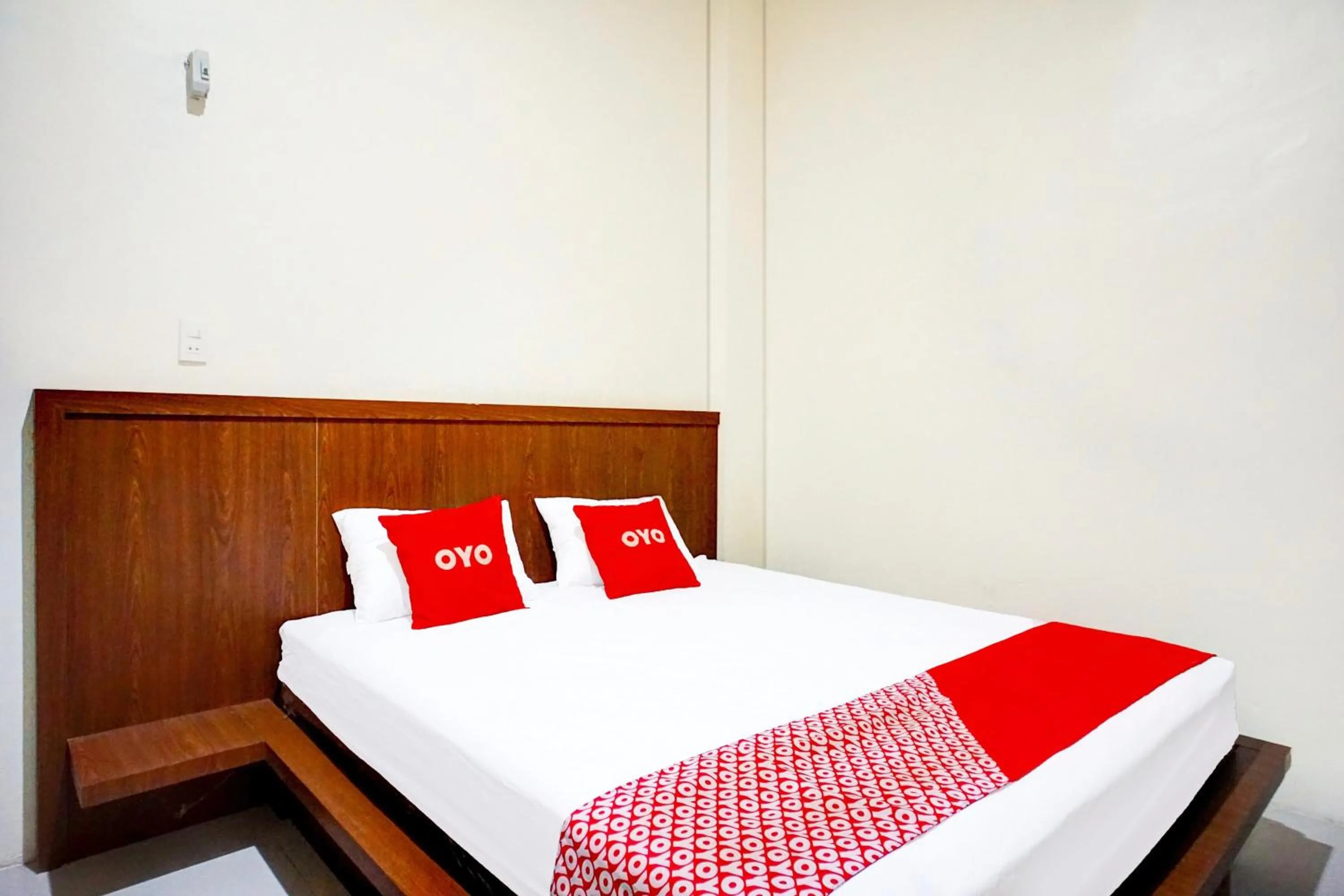 Bedroom, Bed in Hotel O P&g Guest House