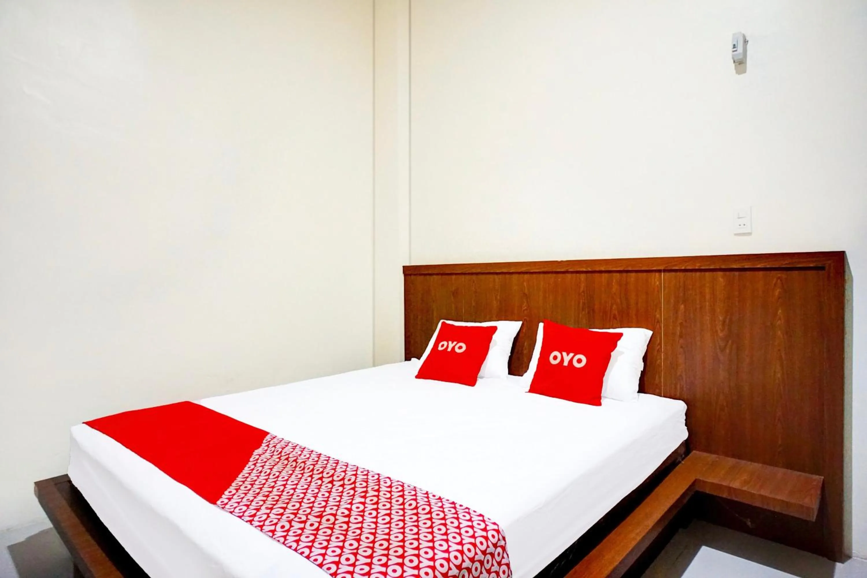 Bedroom, Bed in Hotel O P&g Guest House