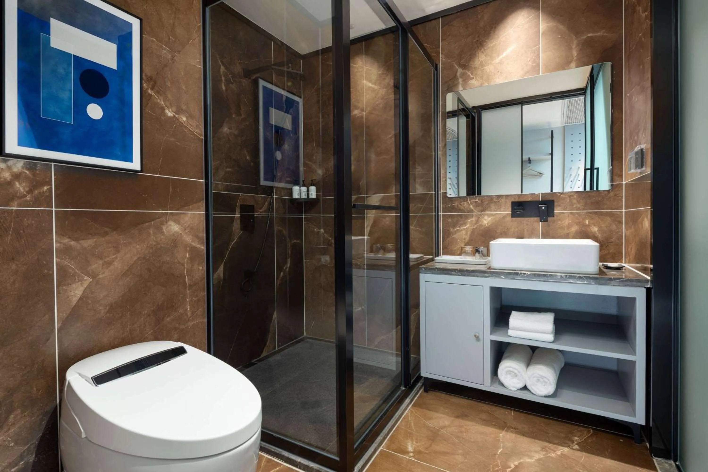 Bathroom in Days Inn by Wyndham Pingxiang Wugong Mountain