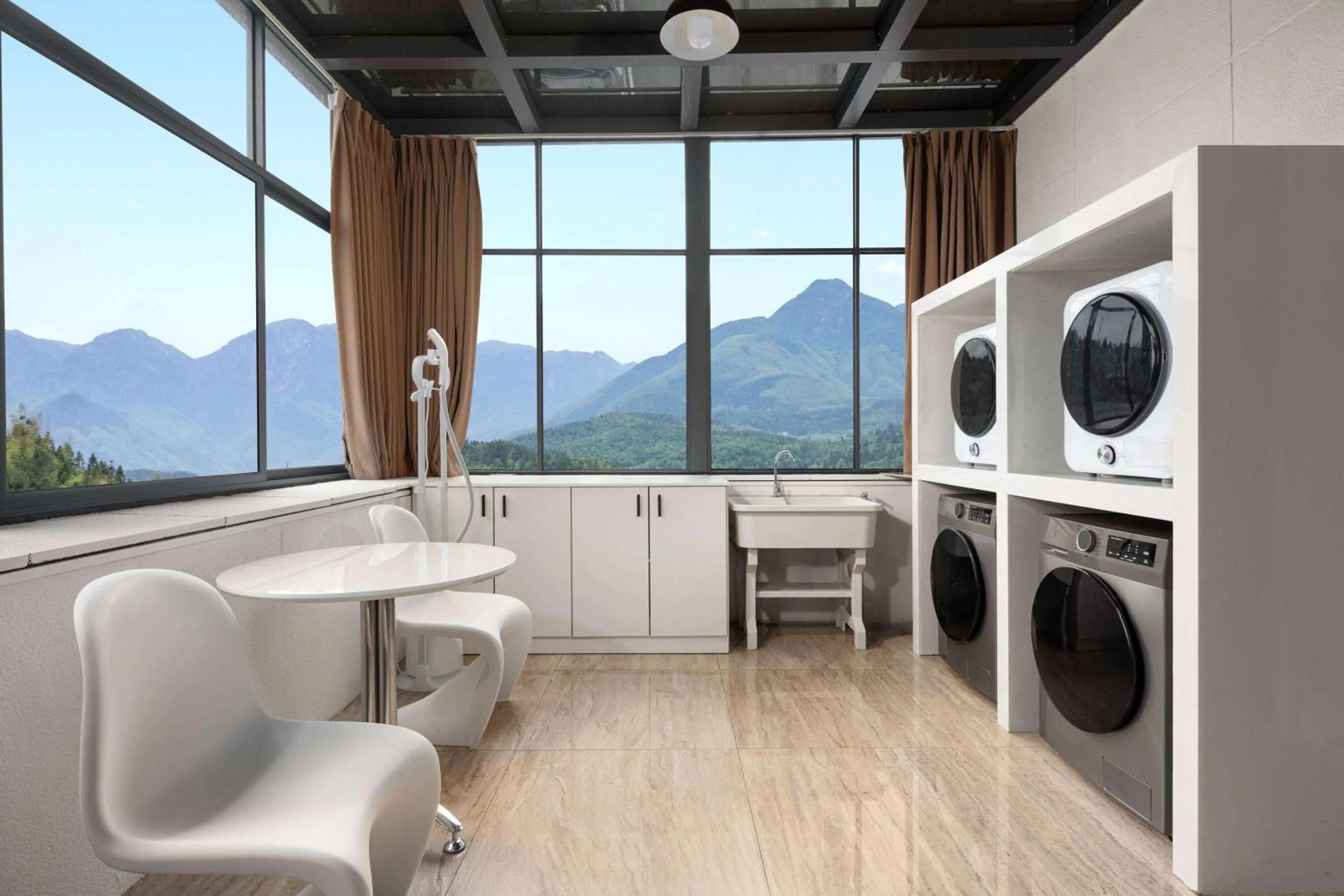 On site in Days Inn by Wyndham Pingxiang Wugong Mountain