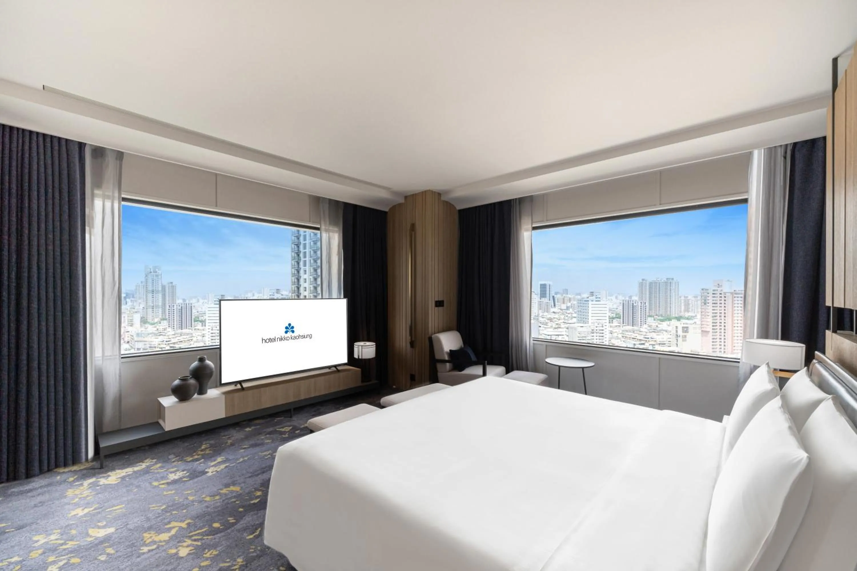 Bedroom, Bed in Hotel Nikko Kaohsiung