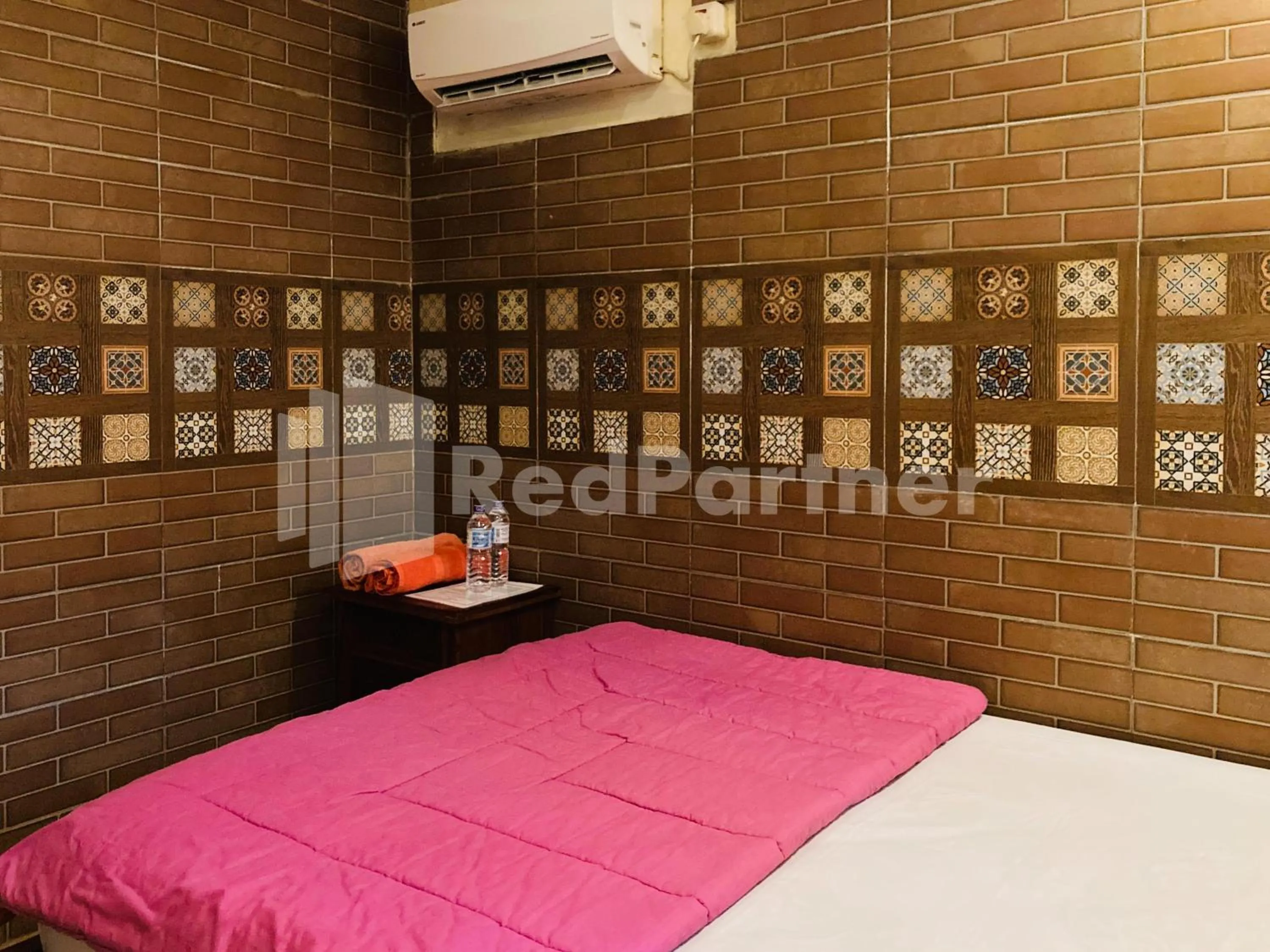 Bedroom, Bed in Sahil inn Syariah Prawirotaman RedPartner