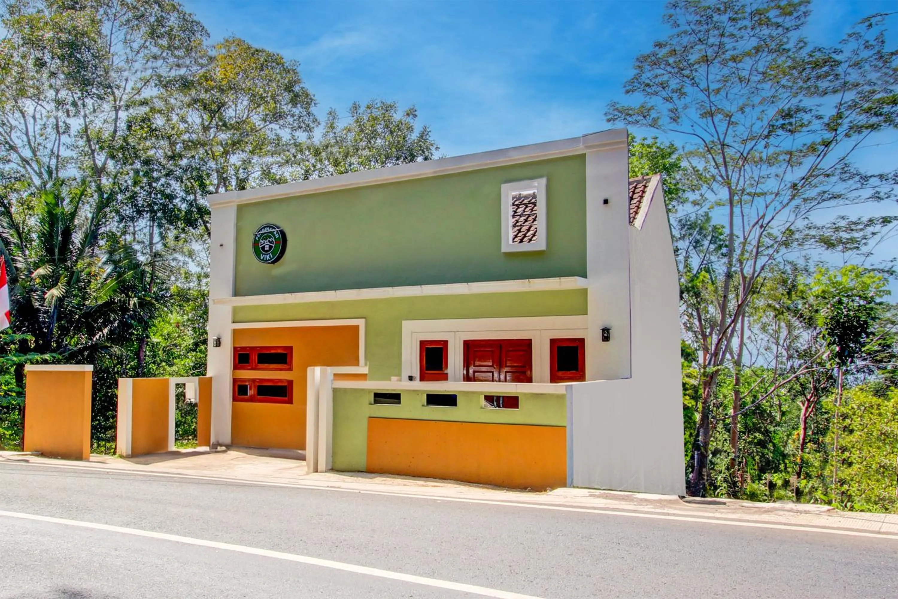 Property building in Hotel O Penginapan Viki Syariah