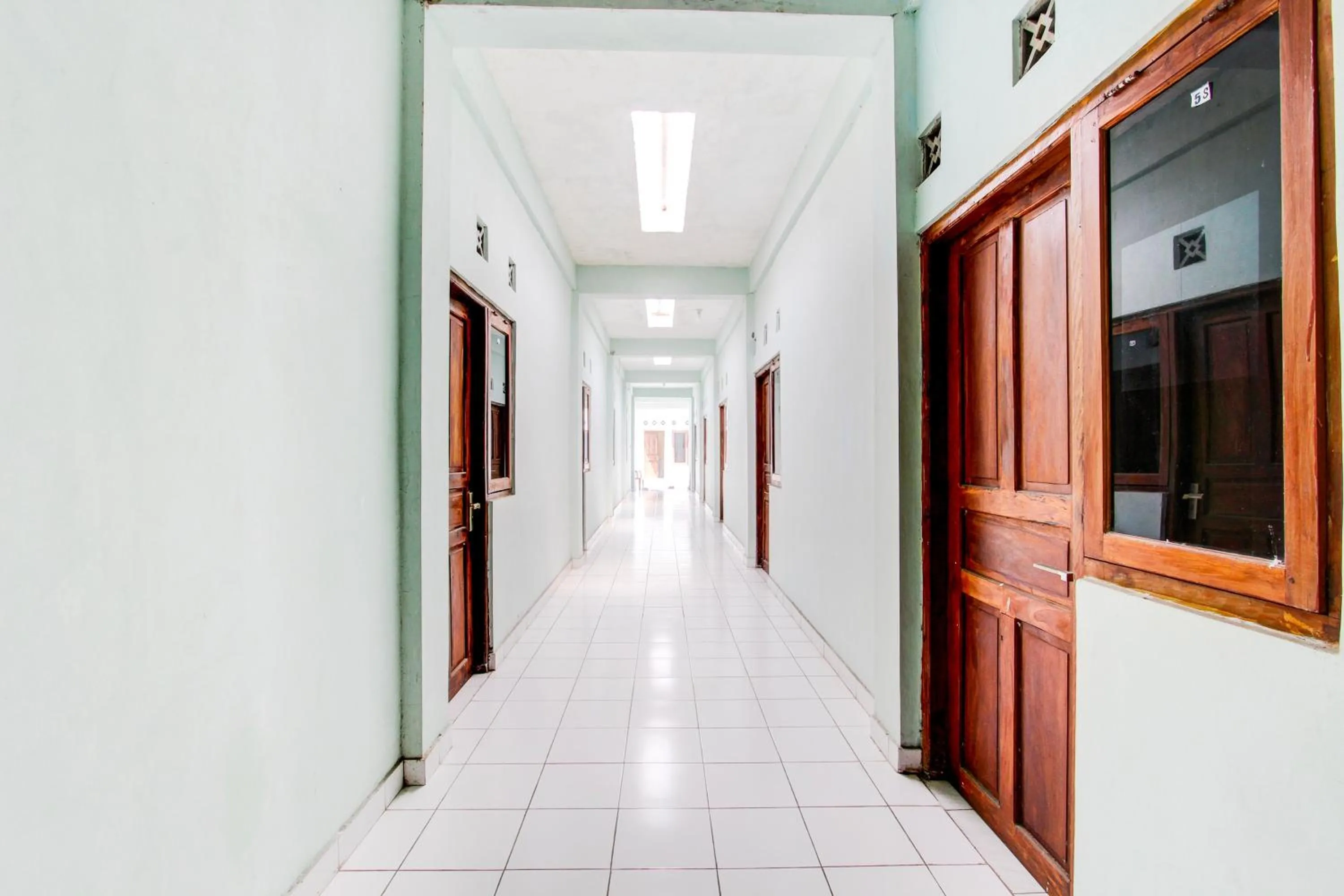 Lobby or reception in Hotel O Homestay Arva