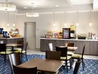 Restaurant/places to eat in Hawthorn Extended Stay by Wyndham Midland