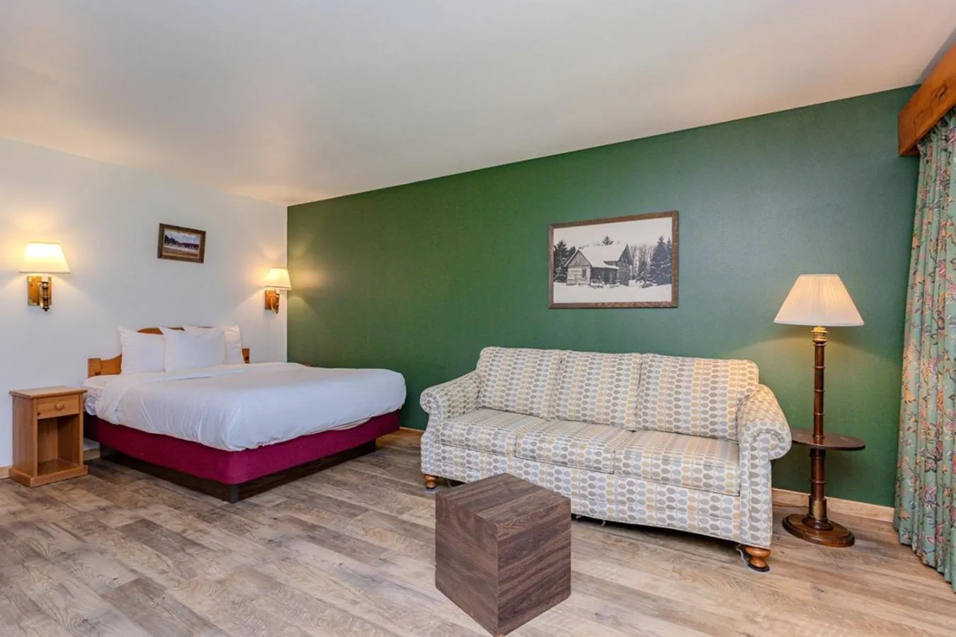 Bed in Holiday Acres Resort