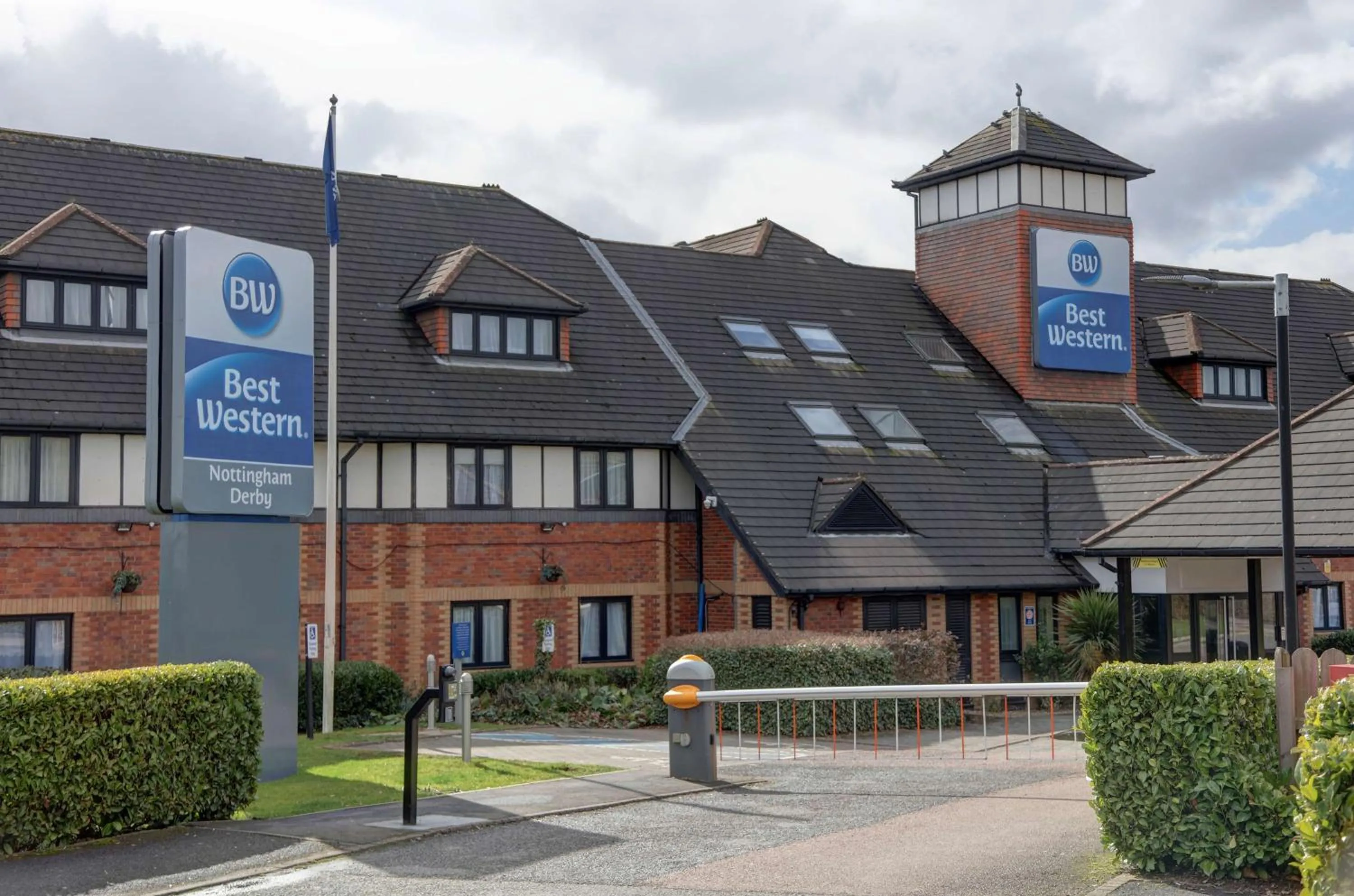 Property building in Best Western Nottingham Derby