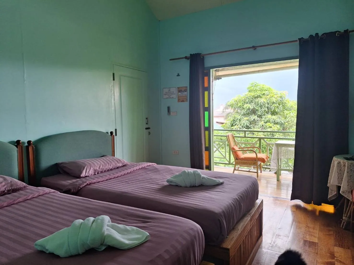 Bed in Baanrak amphawa homestay