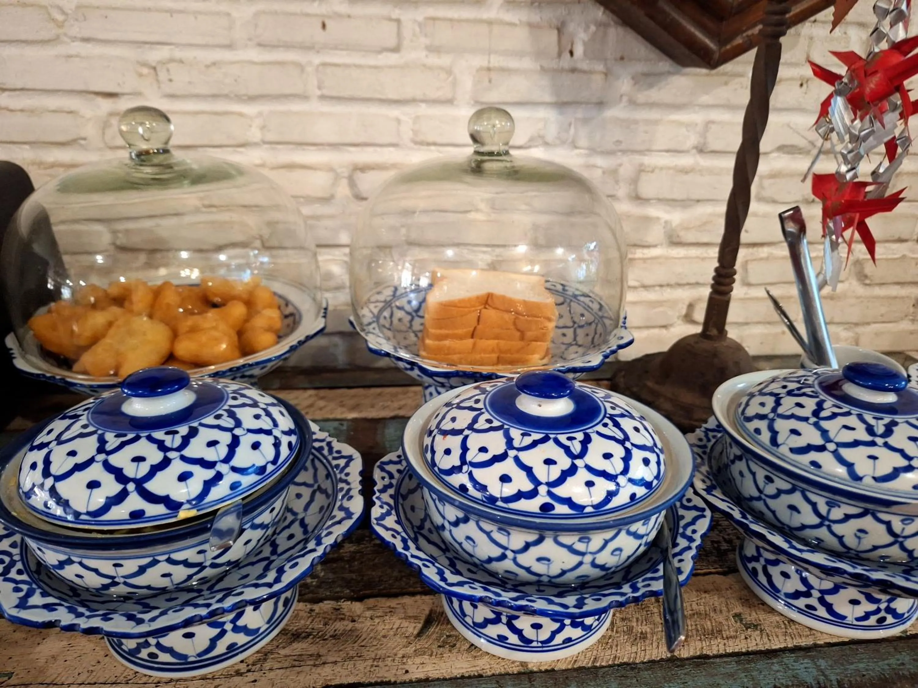 Baanrak amphawa homestay