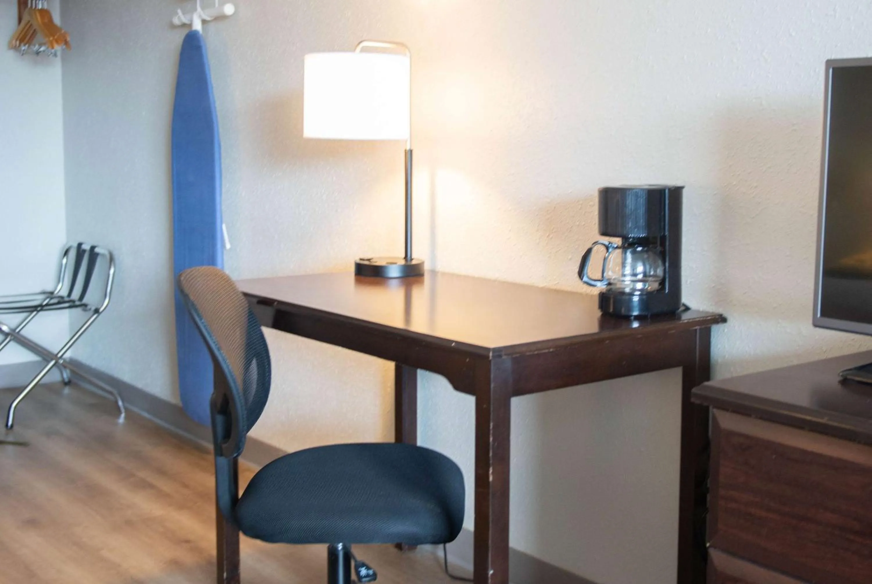 Photo of the whole room in Days Inn by Wyndham Waynesboro