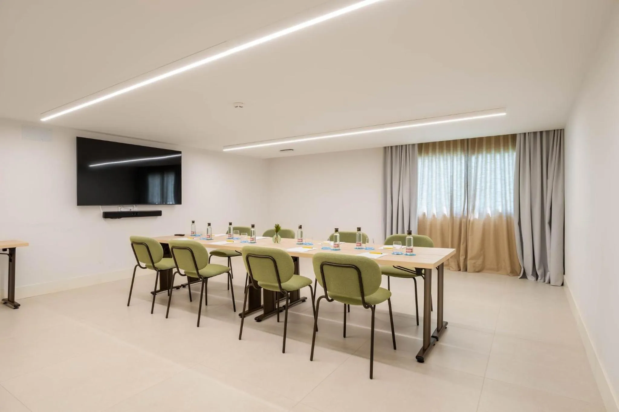 Meeting/conference room in Kimpton Los Monteros Marbella by IHG