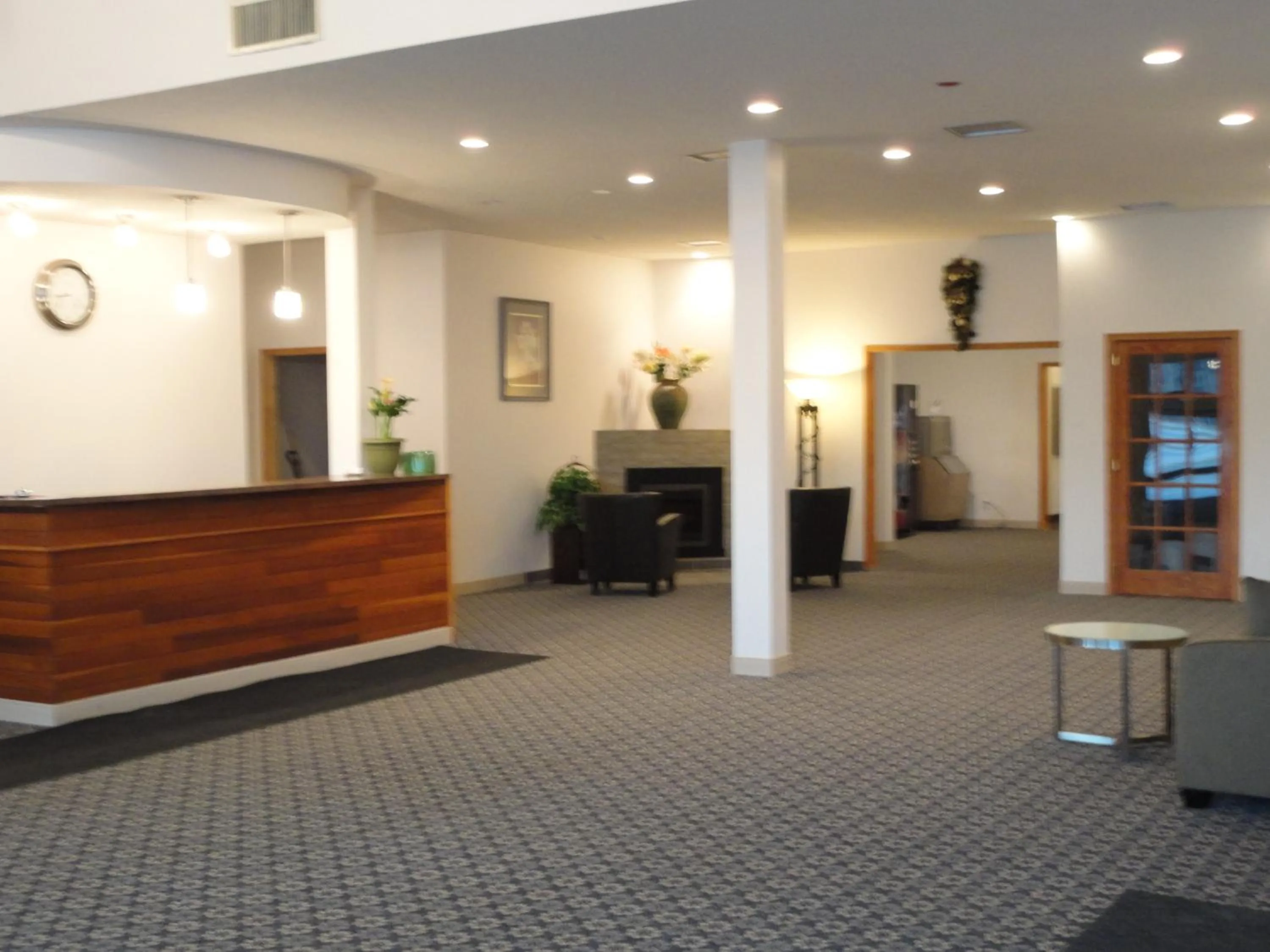 Lobby or reception in South Hill Motor Inn
