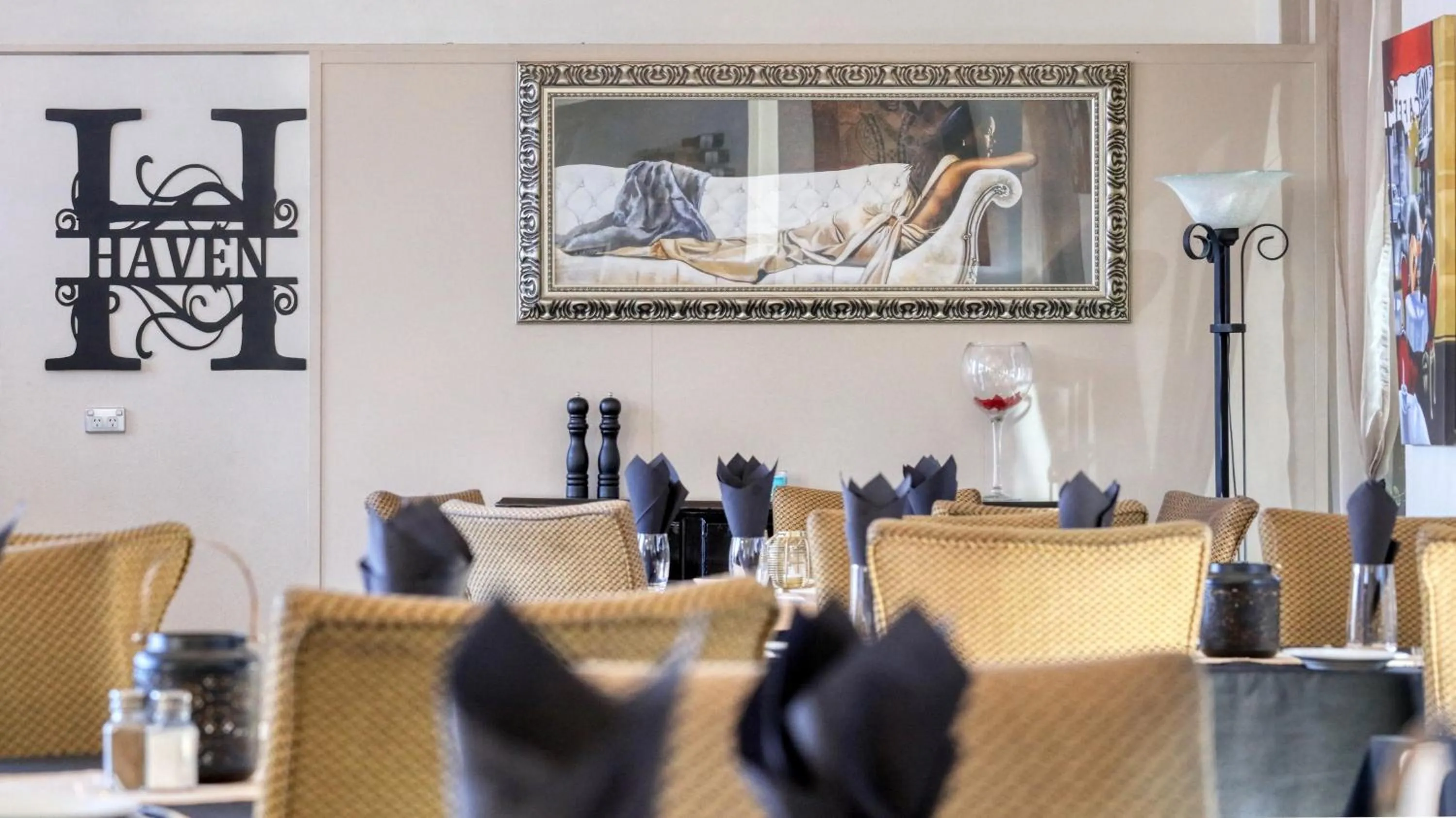 Property logo or sign in Silver Haven Motor Inn