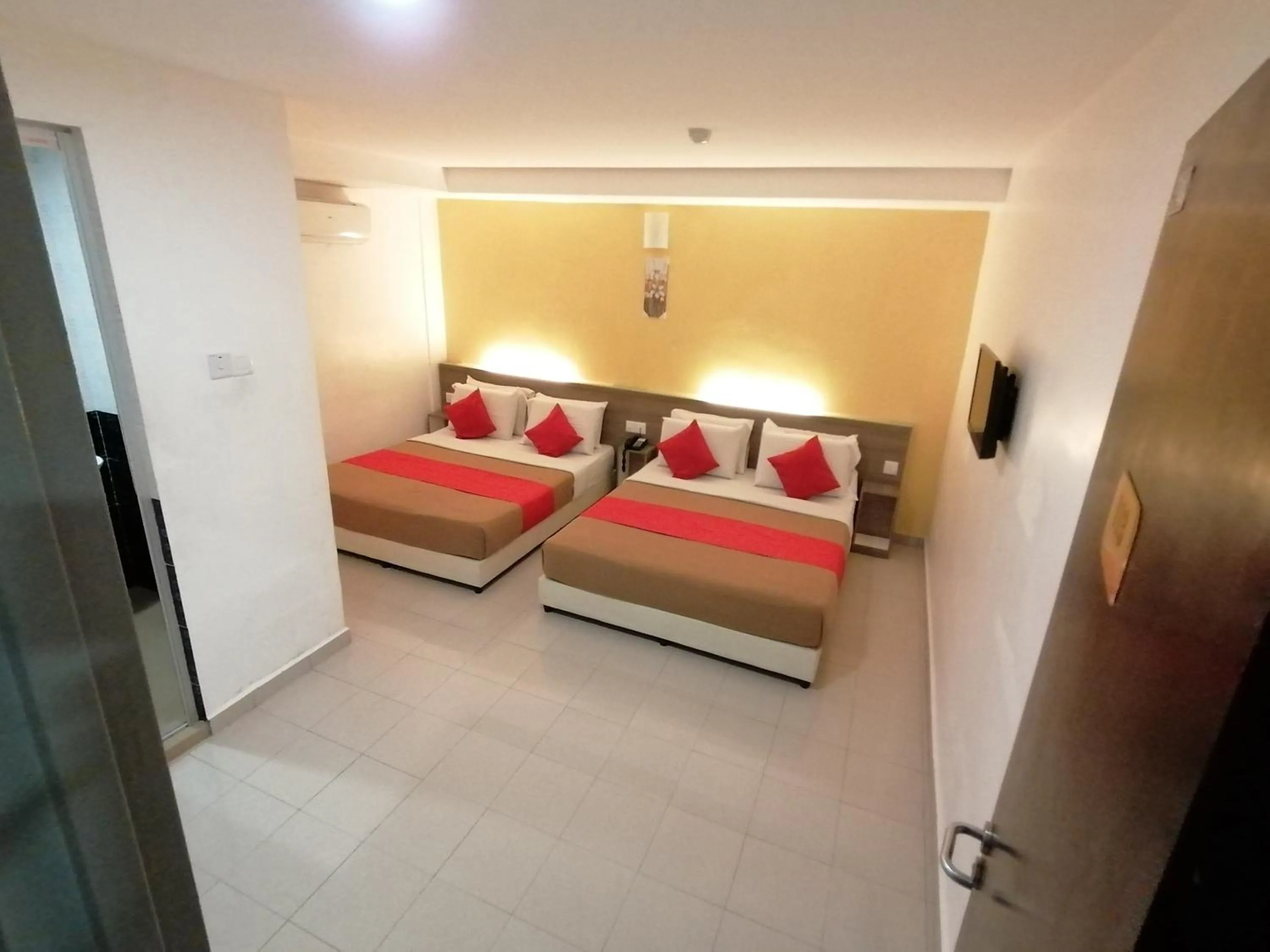 Bedroom in Yellow Mansion Hotel Melaka Raya